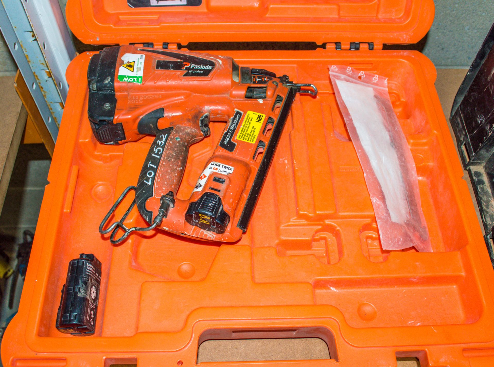 Paslode IM65A F16 7.6v cordless nail gun c/w 2 batteries and carry case CO