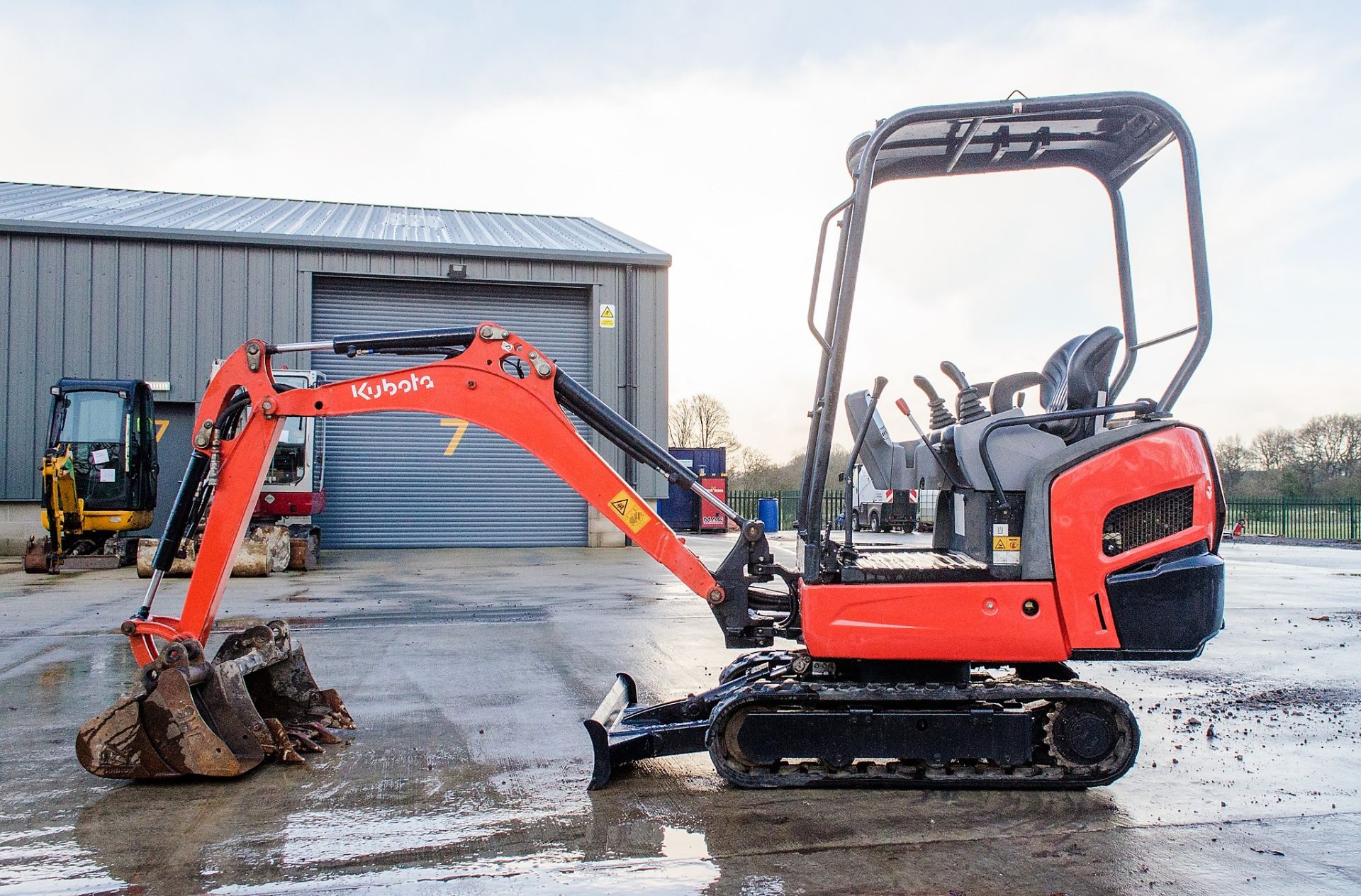 Kubota KX015-4 1.5 tonne rubber tracked mini excavator Year: 2015 S/N: 58352 Recorded Hours: 2663 - Image 7 of 19