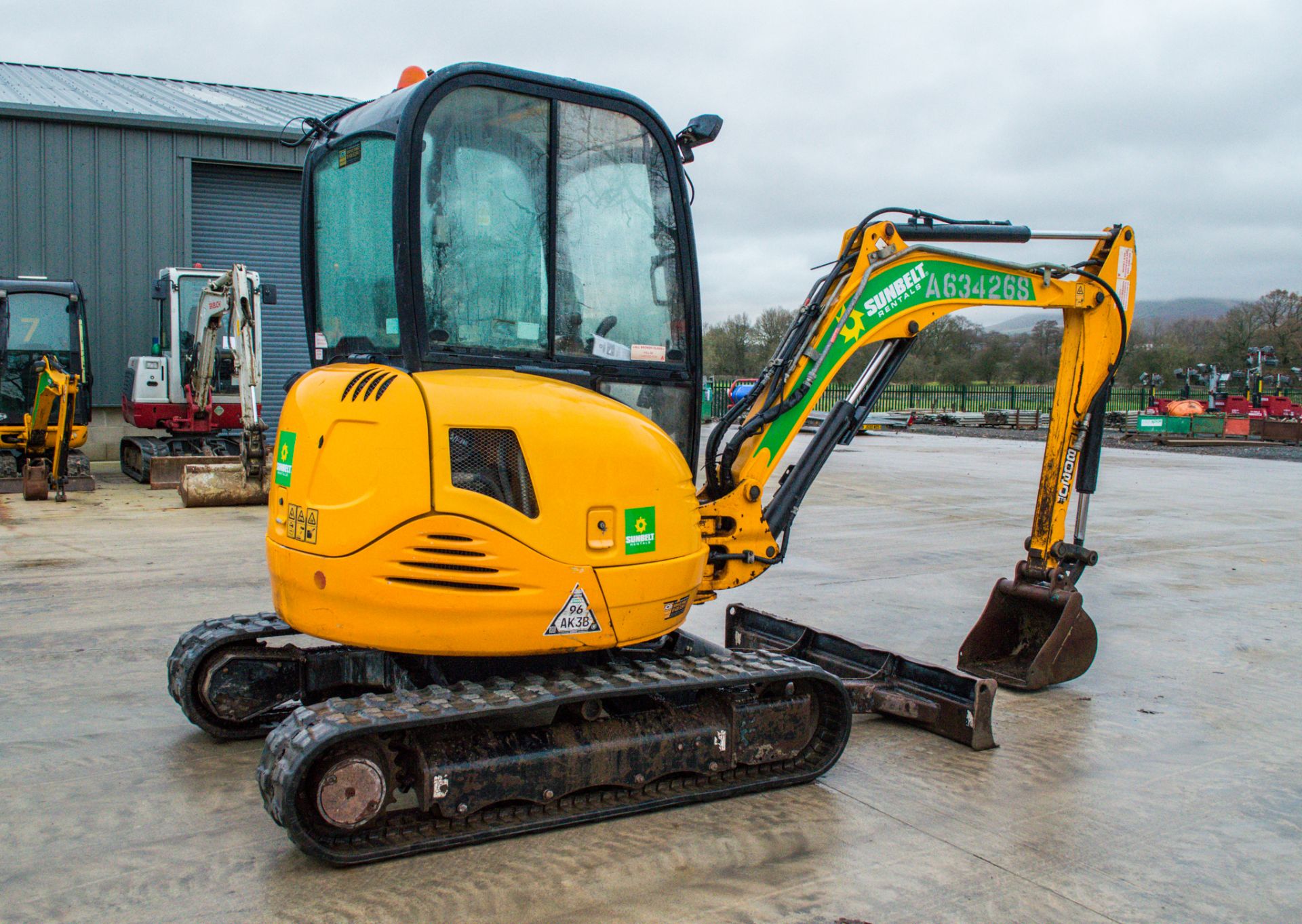 JCB 8030 3 tonne rubber tracked excavator  Year: 2014 S/N: 17016 Recorded Hours: 3025 A634268 piped, - Image 3 of 16