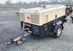 Doosan 7/73 fast tow diesel air compressor Year: 2015 S/N: 543554 Recorded hours: 2572 A666771