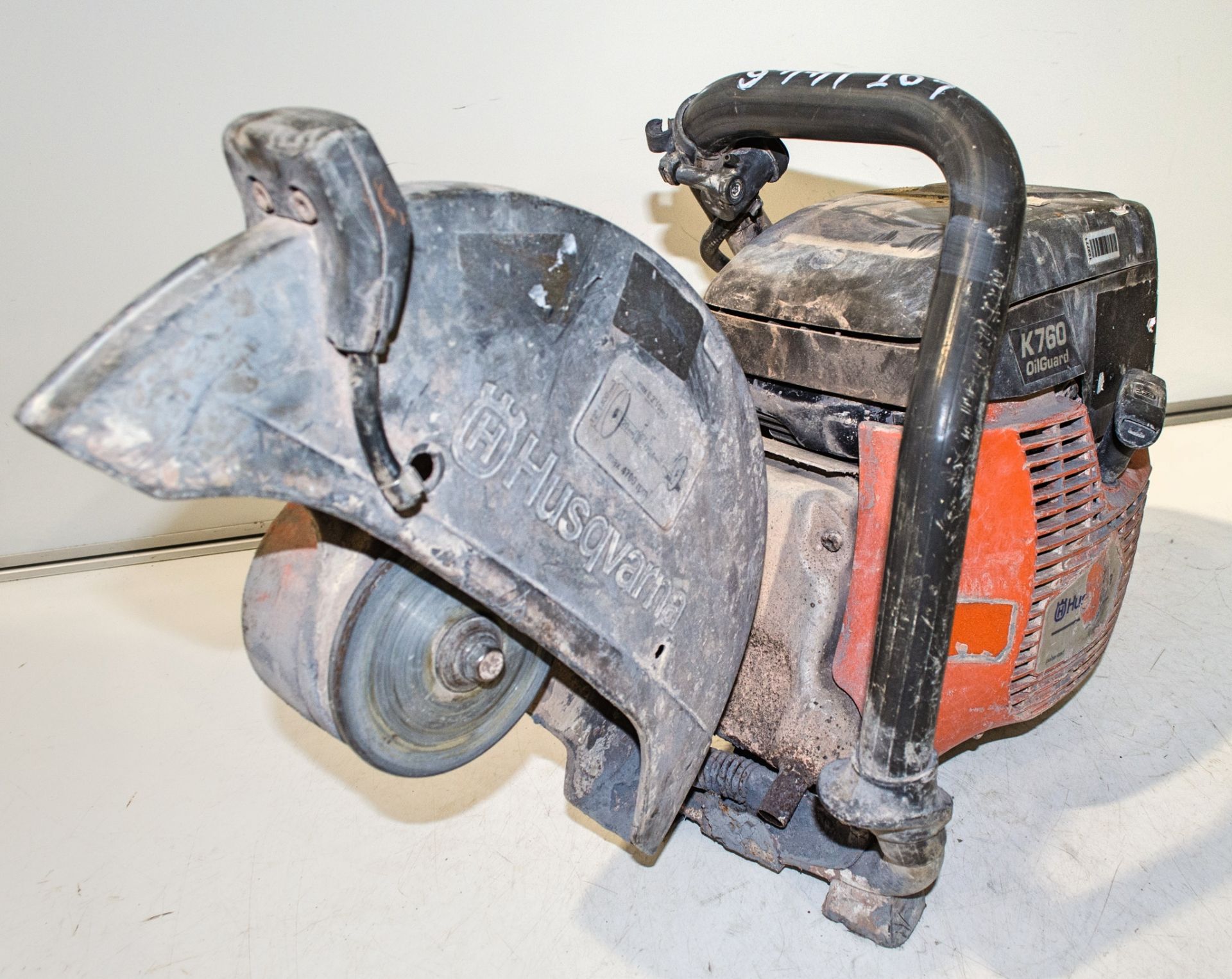 Husqvarna K760 petrol driven cut off saw ** Top damaged ** 04-4545