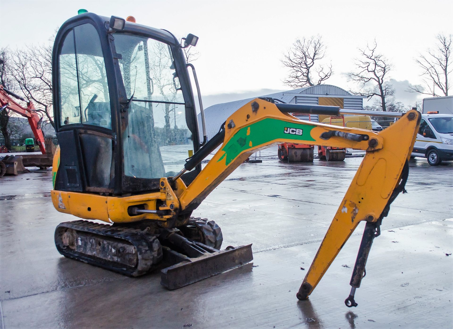JCB 8016 1.6 tonne rubber tracked mini excavator Year: 2013 S/N: 071424 Recorded Hours: 2052 pipe - Image 2 of 20