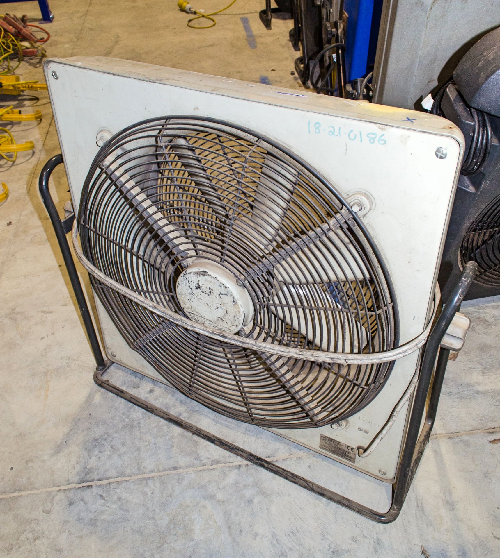 240v air circulation fan 1821-0186