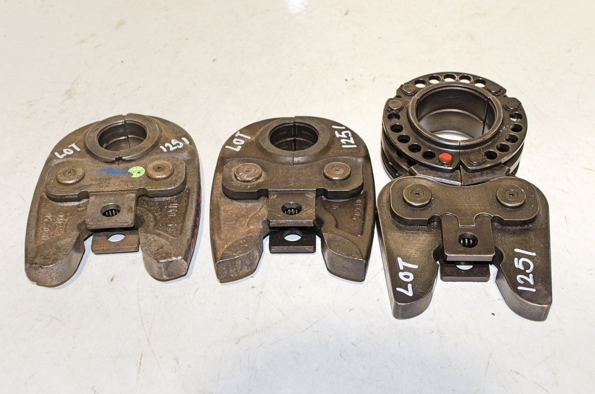 3 - crimper pressing tools 1962-002, 19G20004, 191430003