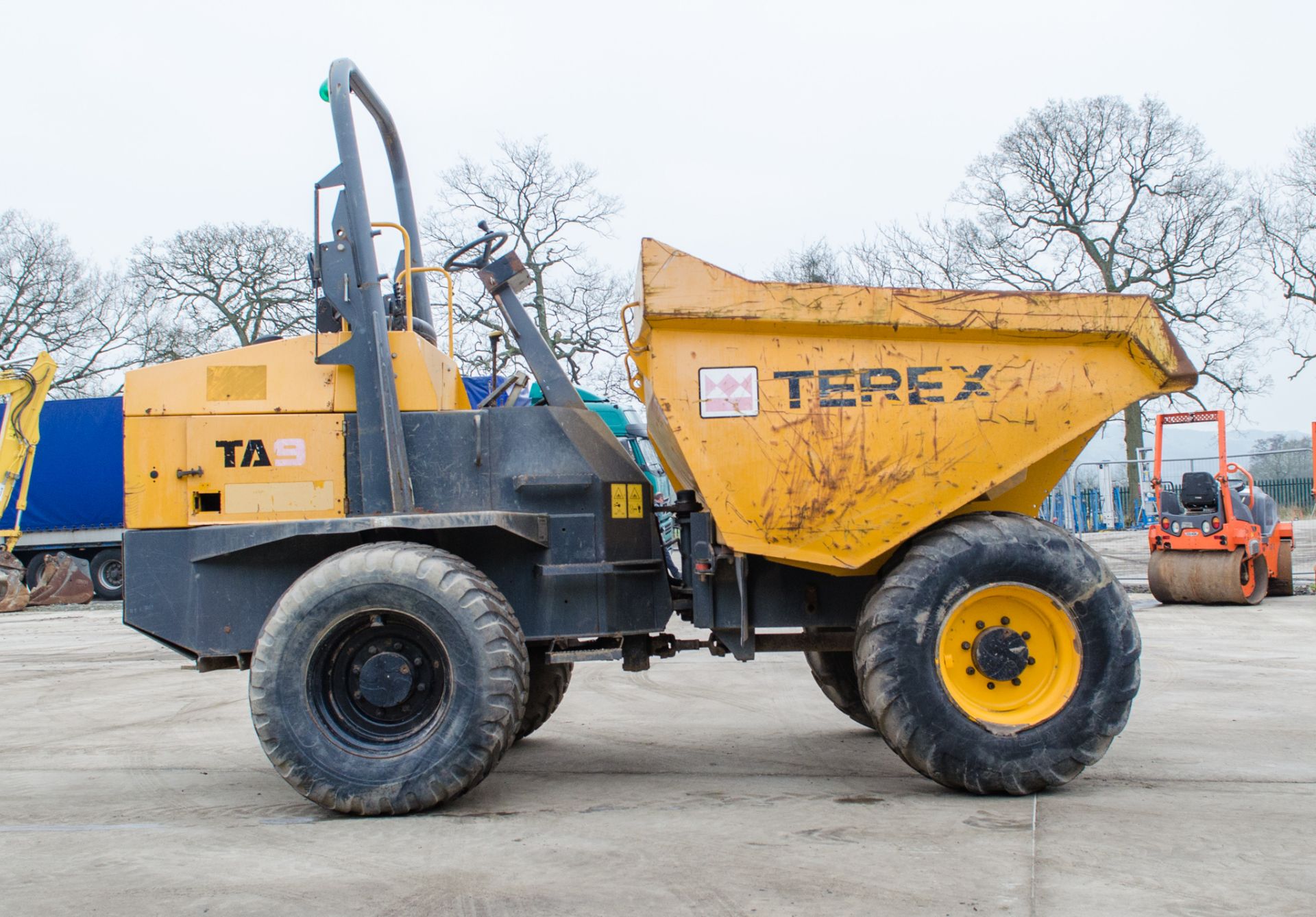 Terex TA9 9 tonne straight skip dumper Year: 2014 S/N: EE4PK5488 Recorded Hours: 2115 1857 - Image 7 of 21