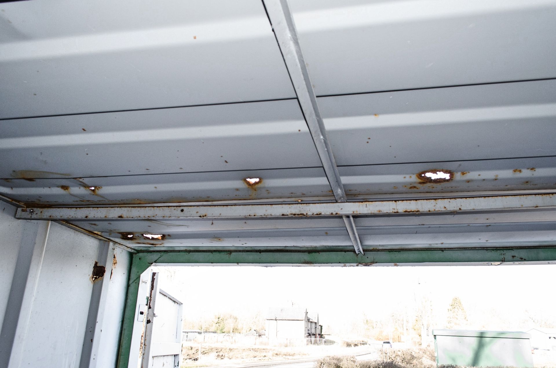 32ft x 10ft steel store site unit A331129 ** This store has holes in the roof & no keys but is - Image 7 of 8