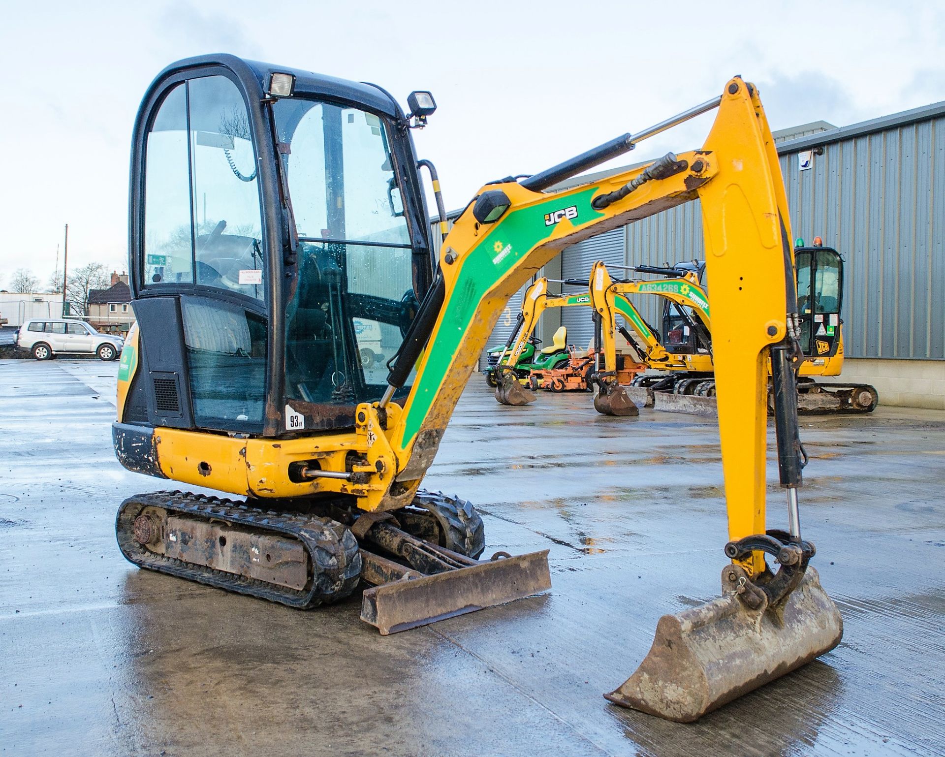 JCB 8016 1.5 tonne rubber tracked mini excavator Year: 2014 S/N: 2071655 Recorded Hours: 1492 blade, - Image 2 of 21