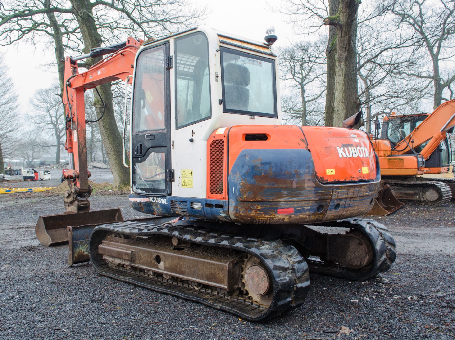 Kubota K251 7.5 tonne rubber tracked excavator Year: 2006 S/N: 80537 Recorded Hours: 3698 blade, - Image 4 of 24