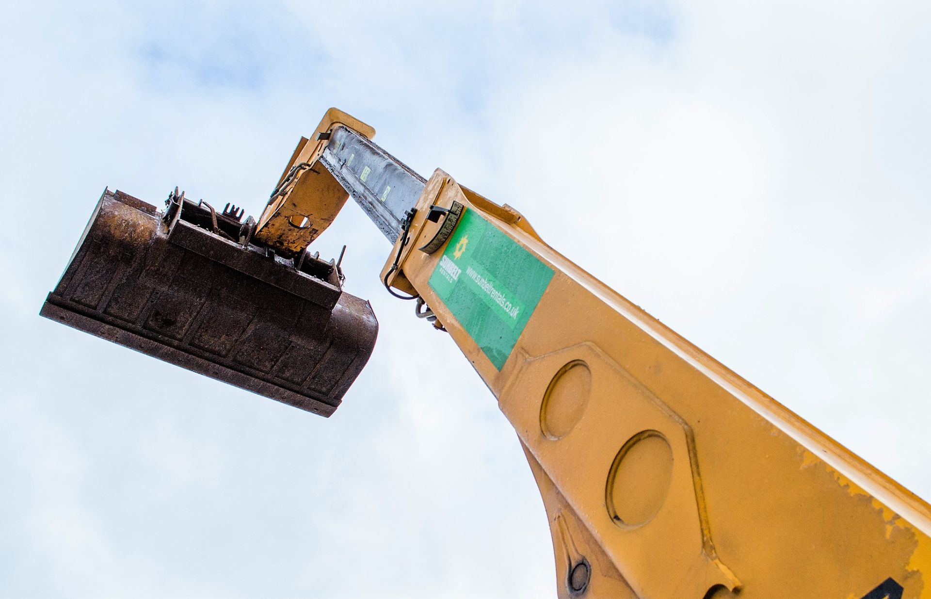 JCB 531-70 7 metre telescopic handler Year: 2014 S/N: 2339735 Recorded Hours: 2524 c/w 7ft bucket - Image 10 of 24