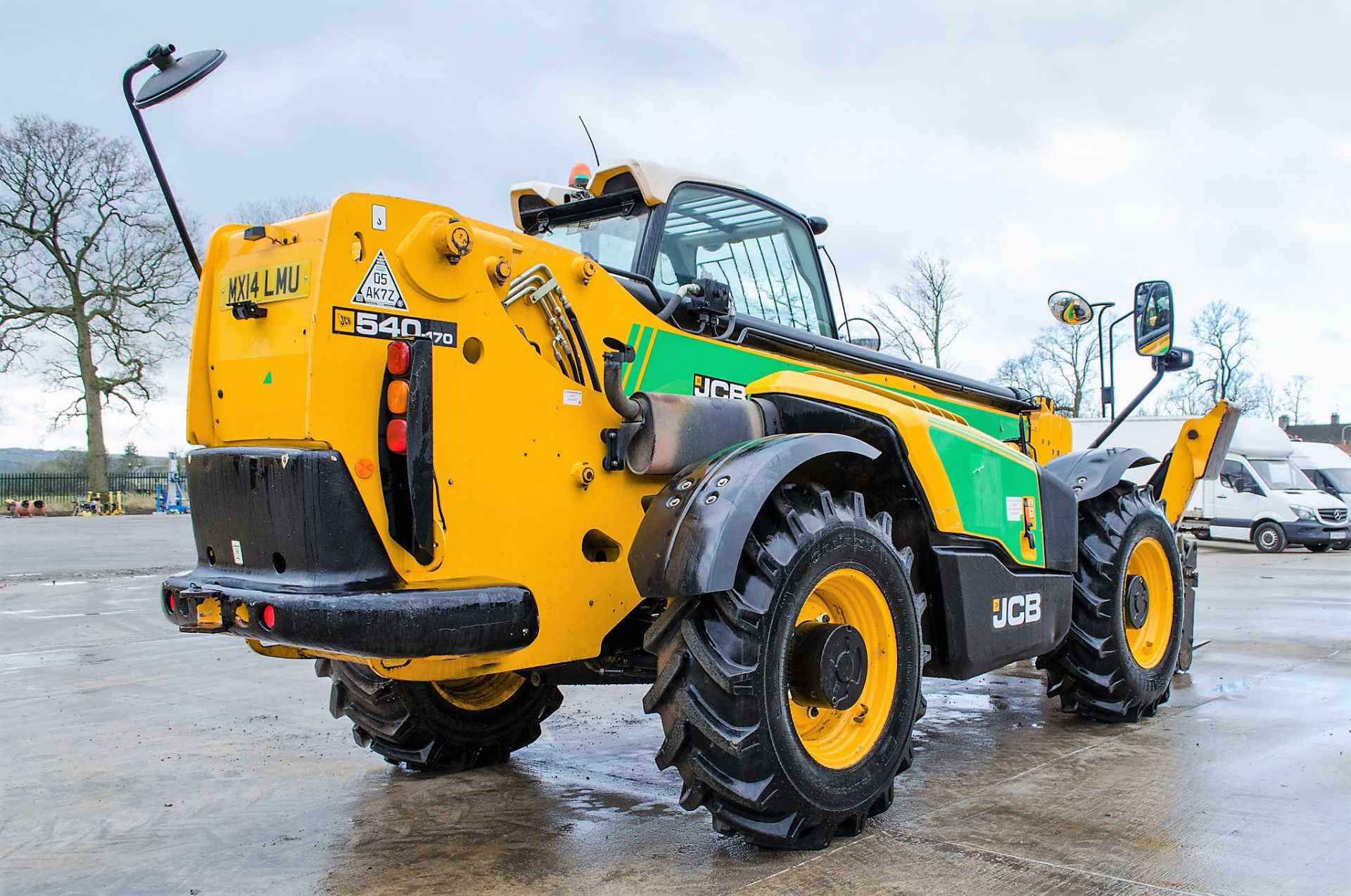 JCB 540-170 17 metre telescopic handler Year: 2014 S/N: 2341088 Recorded Hours: 5298 c/w sway - Image 3 of 22