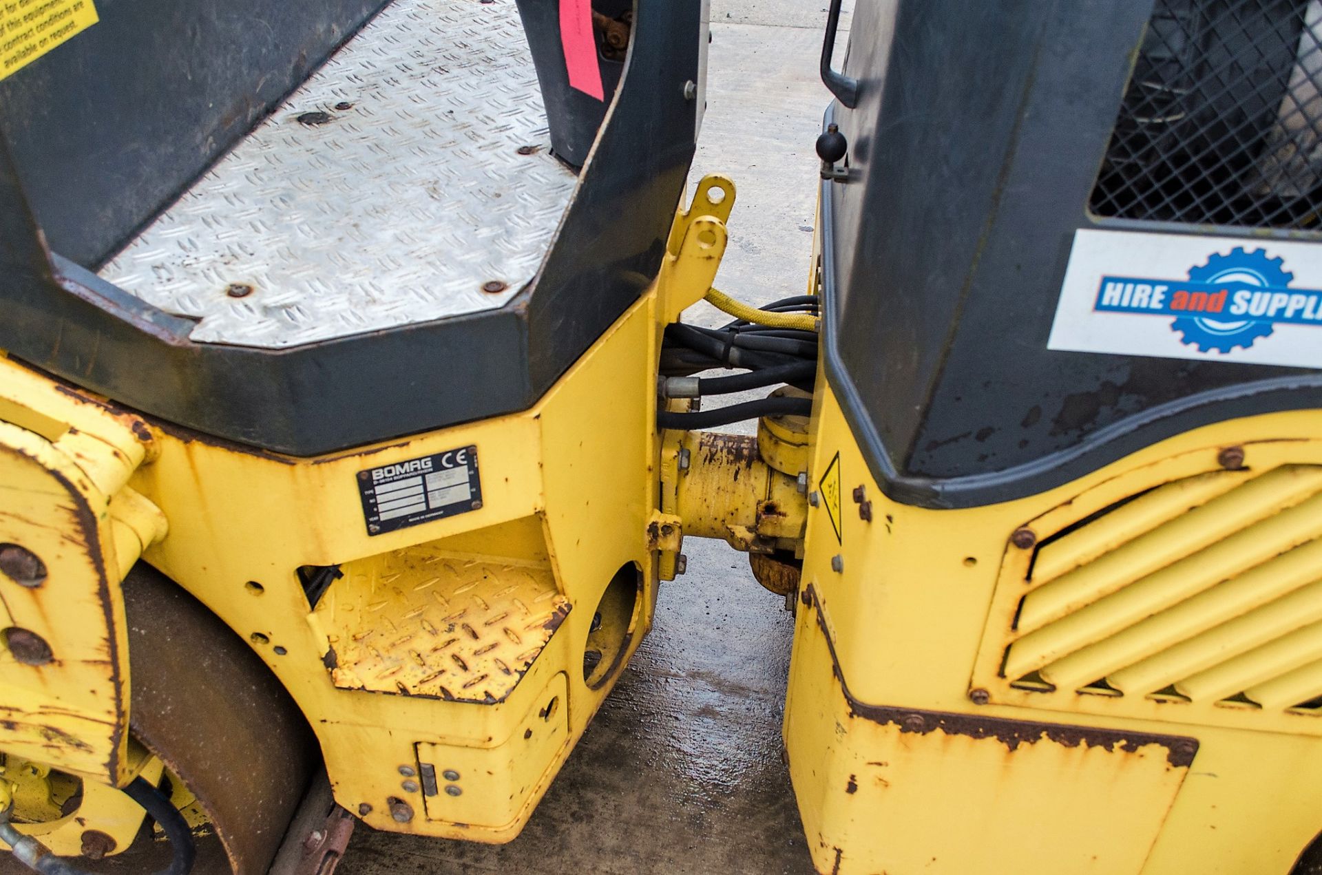 Bomag BW120 AD-4 double drum ride on roller Year: 2007 S/N: 0025150 Recorded Hours: 1692 16342 - Image 13 of 18