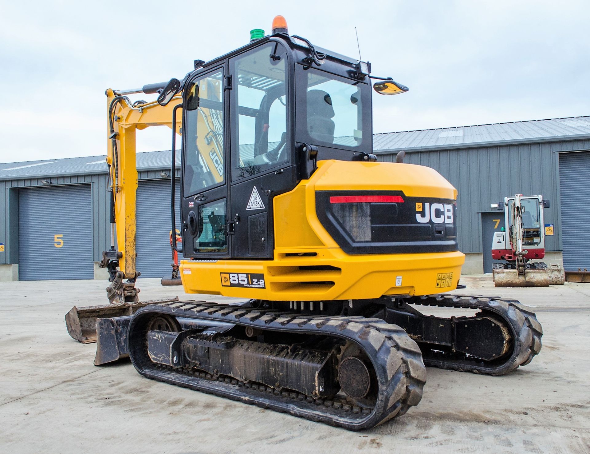 JCB 85 Z-2 Groundworker 8.5 tonne rubber tracked excavator Year: 2020 S/N: 2735673 Recorded Hours: - Image 4 of 29