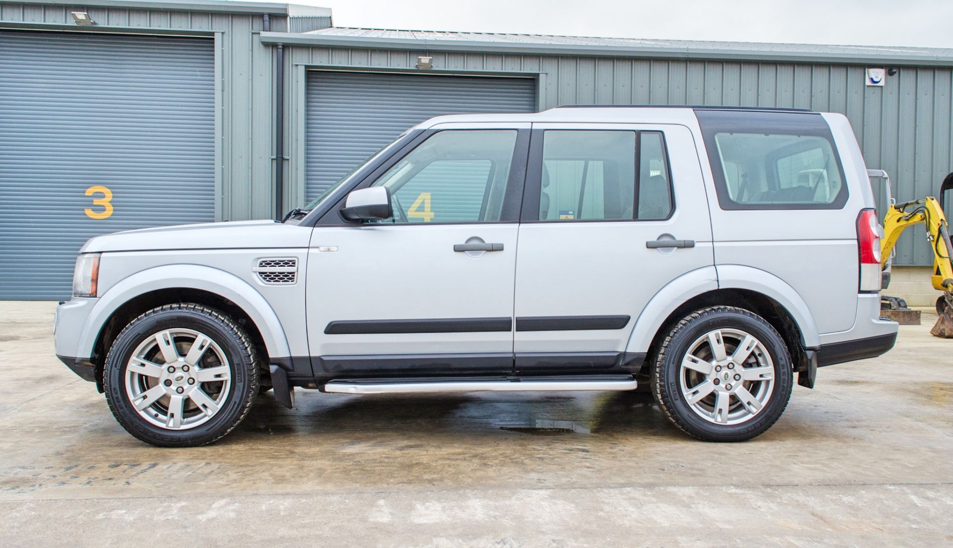 Land Rover Discovery 4 3.0 TDV6 XS 7 seat 5 door estate car Registration Number: CU59BVK  Date of - Image 7 of 35