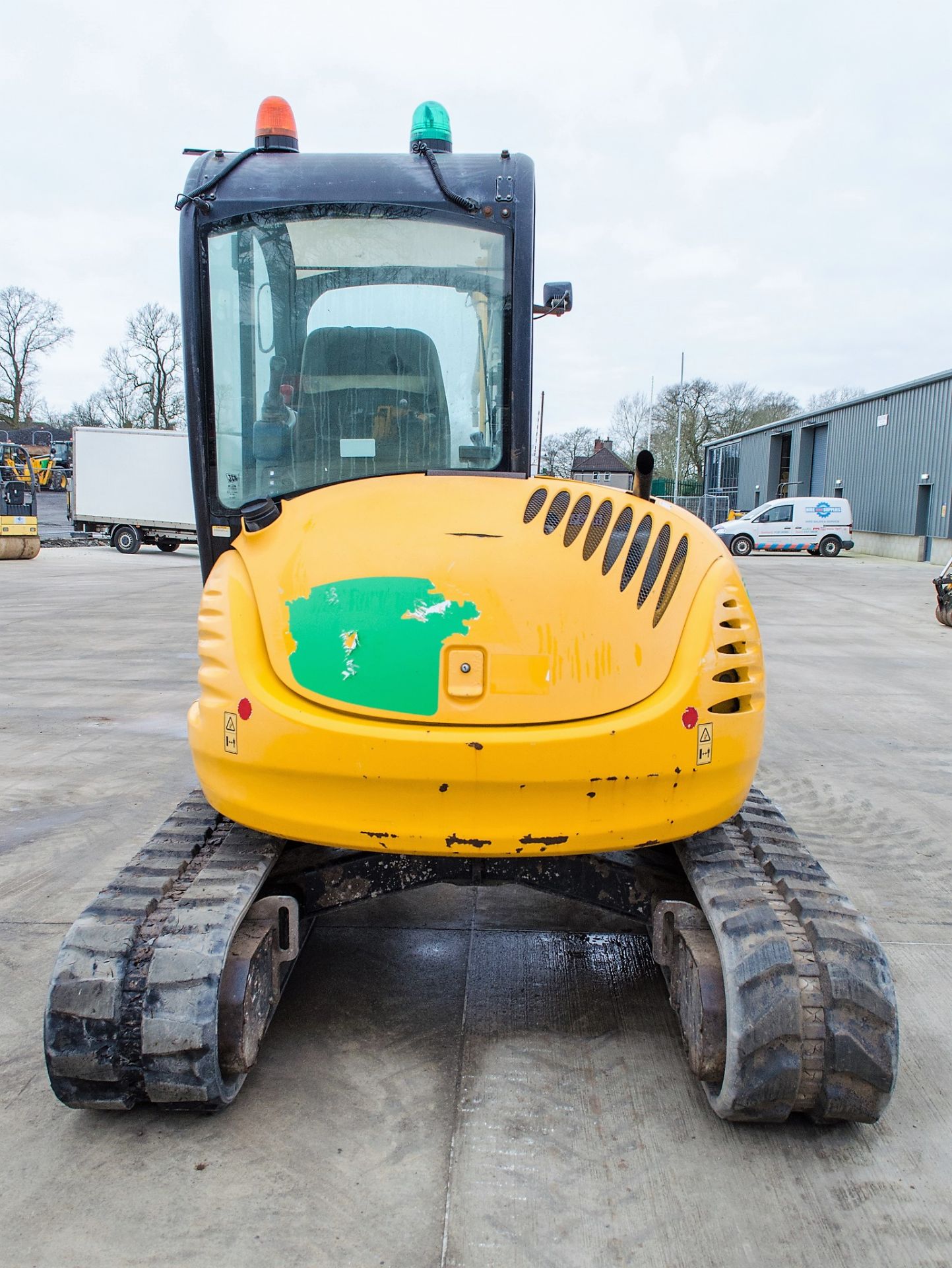 JCB 8055 RTS 5.5 tonne rubber tracked excavator Year: 2015 S/N: 2426300 Recorded Hours: 2924 - Image 6 of 24