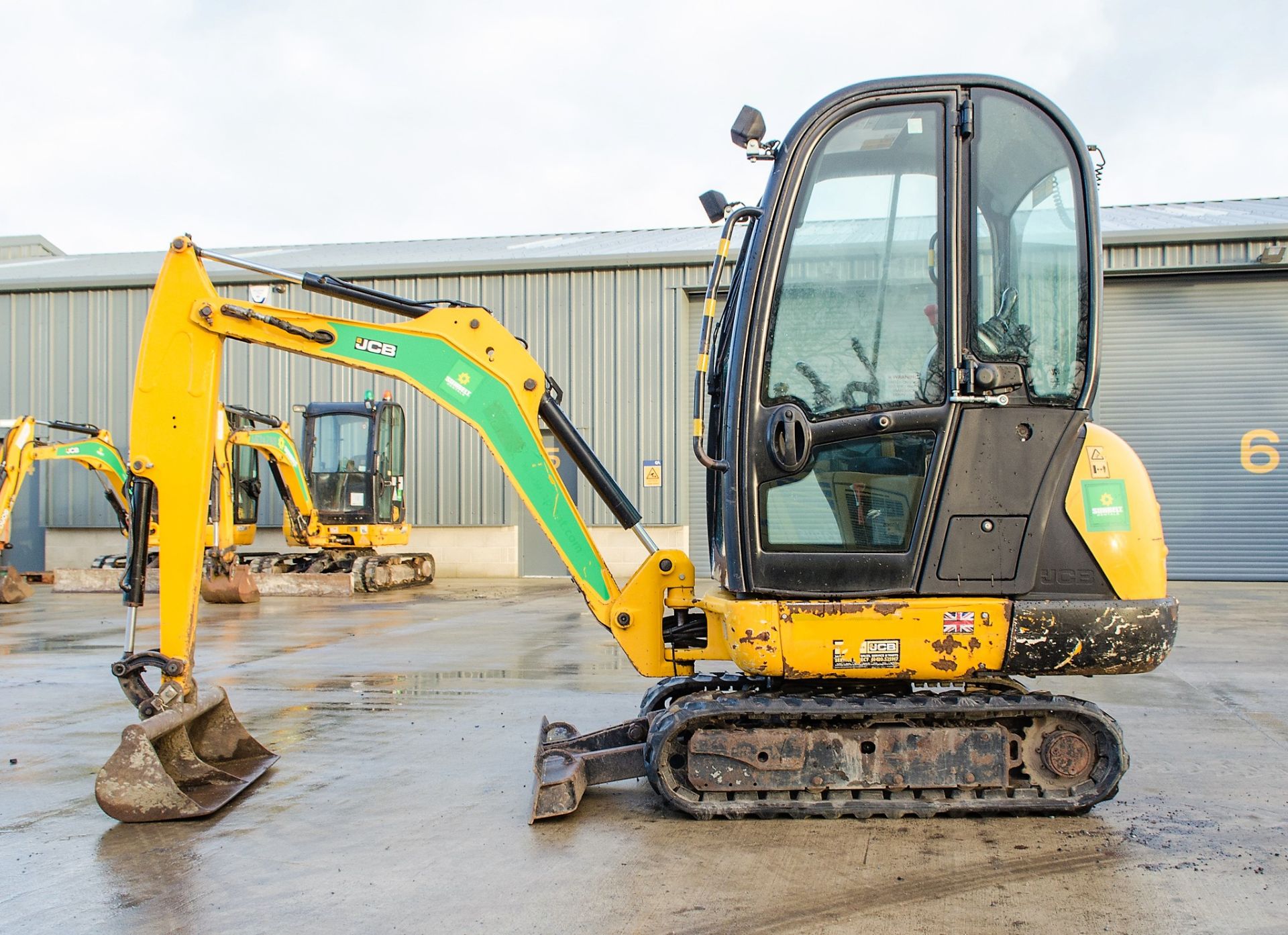JCB 8016 1.5 tonne rubber tracked mini excavator Year: 2014 S/N: 2071655 Recorded Hours: 1492 blade, - Image 7 of 21