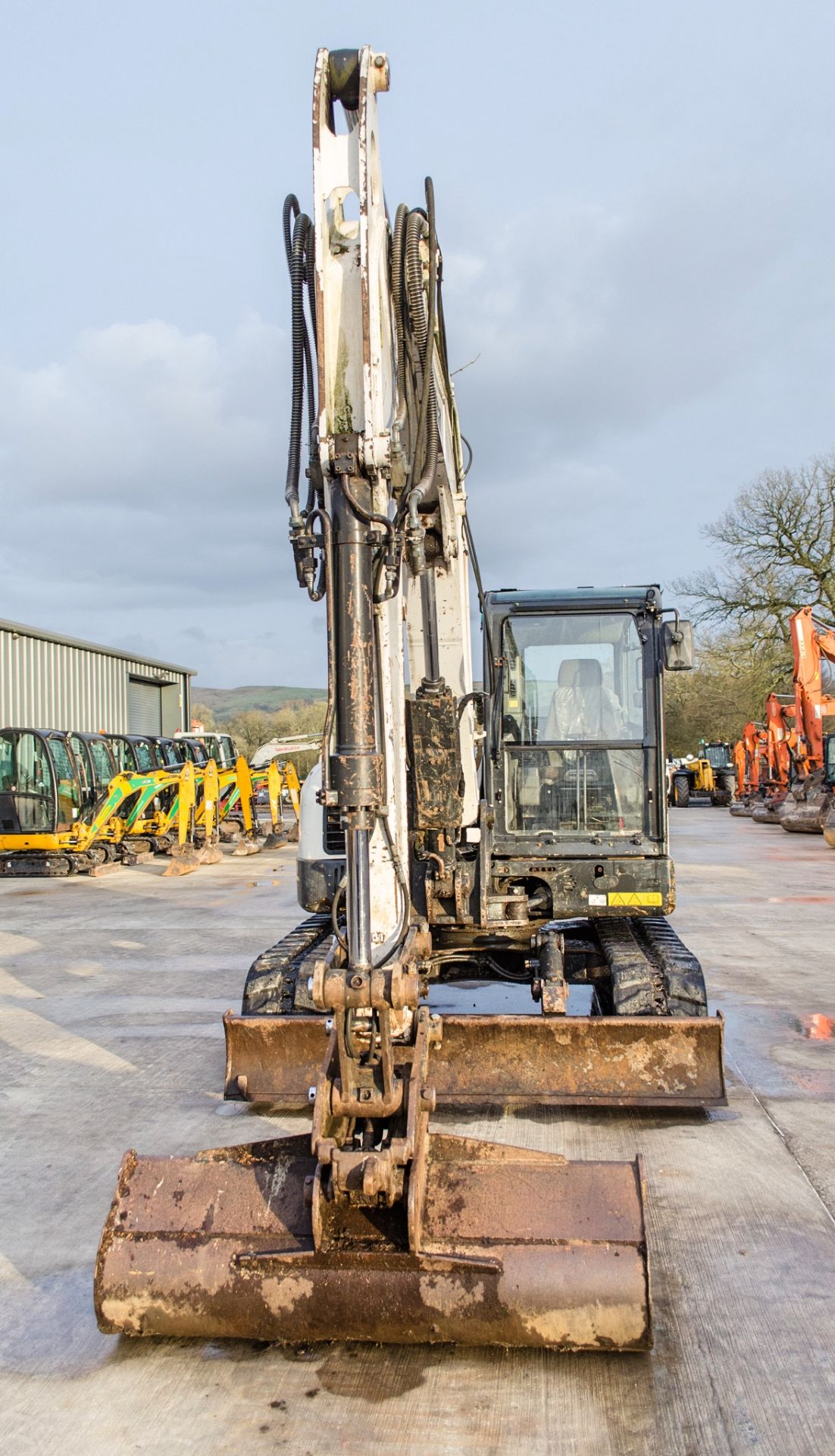 Bobcat E85 8.5 tonne rubber tracked excavator Year: 2014 S/N: 11834 Recorded Hours: Not displayed ( - Image 5 of 23