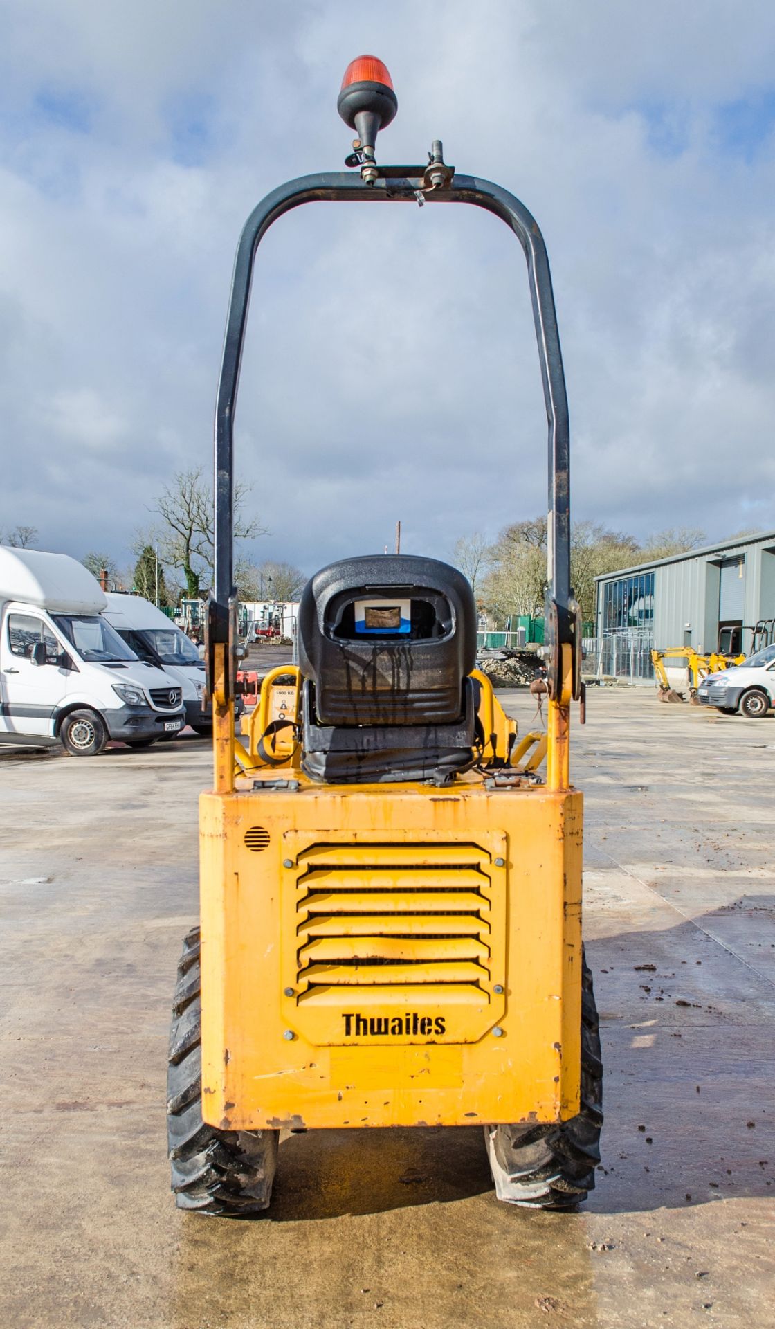 Thwaites 1 tonne hi-tip dumper Year: 2014 S/N: 17C7799 Recorded Hours: 1736 A635321 - Image 6 of 21