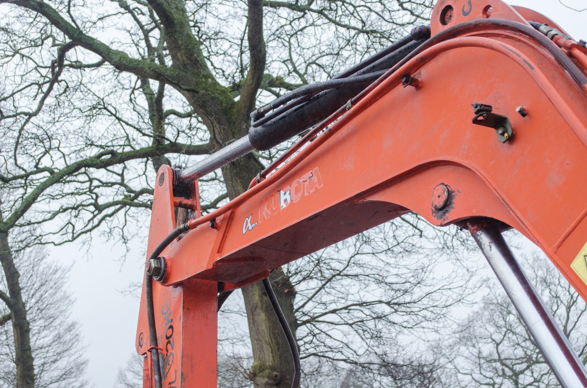 Kubota K251 7.5 tonne rubber tracked excavator Year: 2006 S/N: 80537 Recorded Hours: 3698 blade, - Image 15 of 24