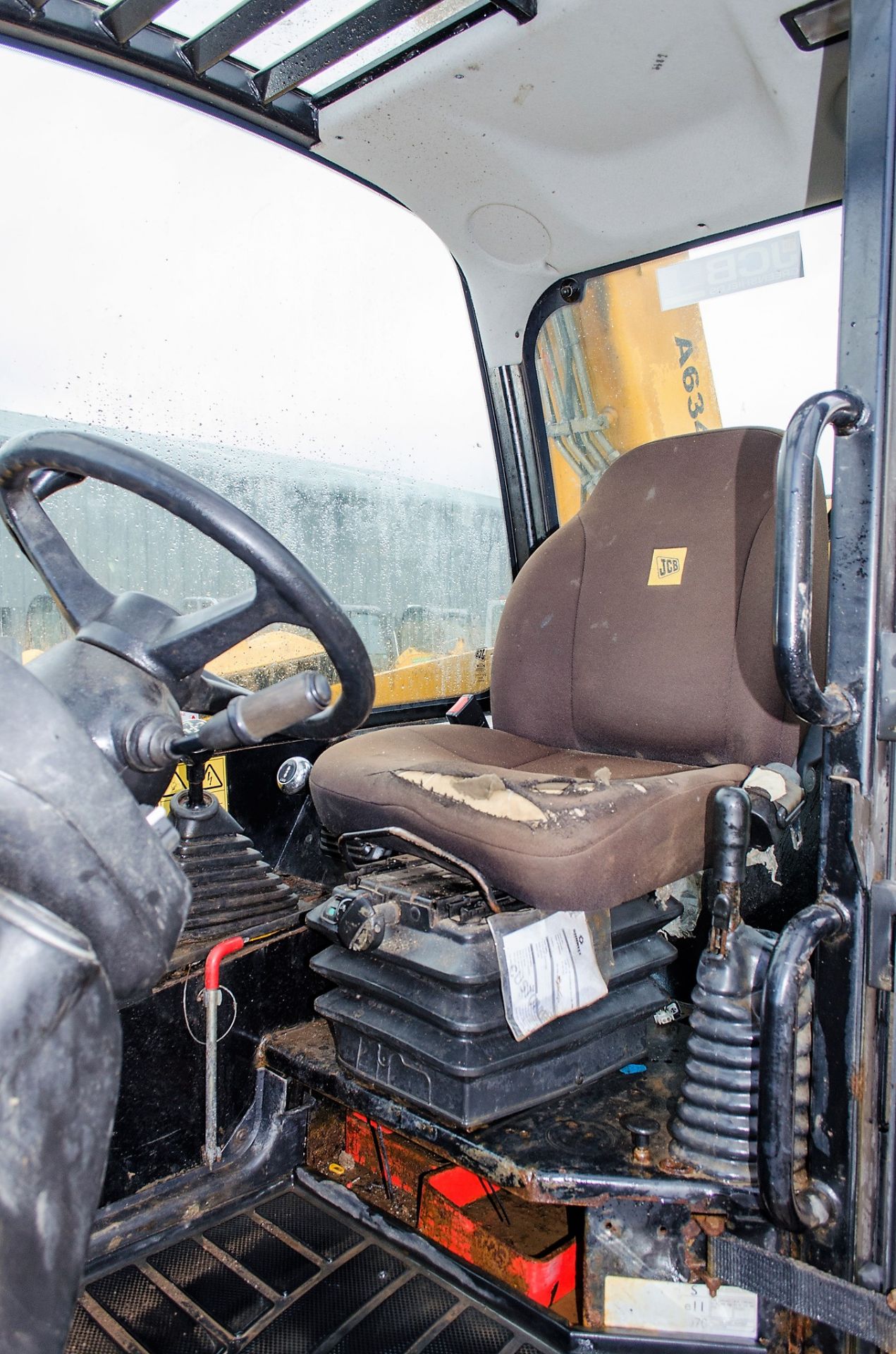 JCB 531-70 7 metre telescopic handler Year: 2014 S/N: 2339735 Recorded Hours: 2524 c/w 7ft bucket - Image 19 of 24