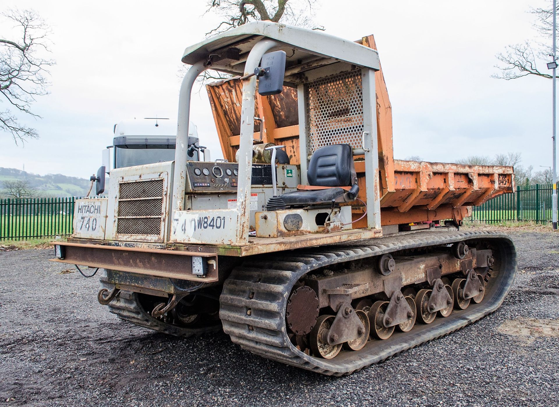 Hitachi Marooka CG45 4.5 tonne rubber tracked dumper S/N: 107062 Recorded Hours: 0199 740