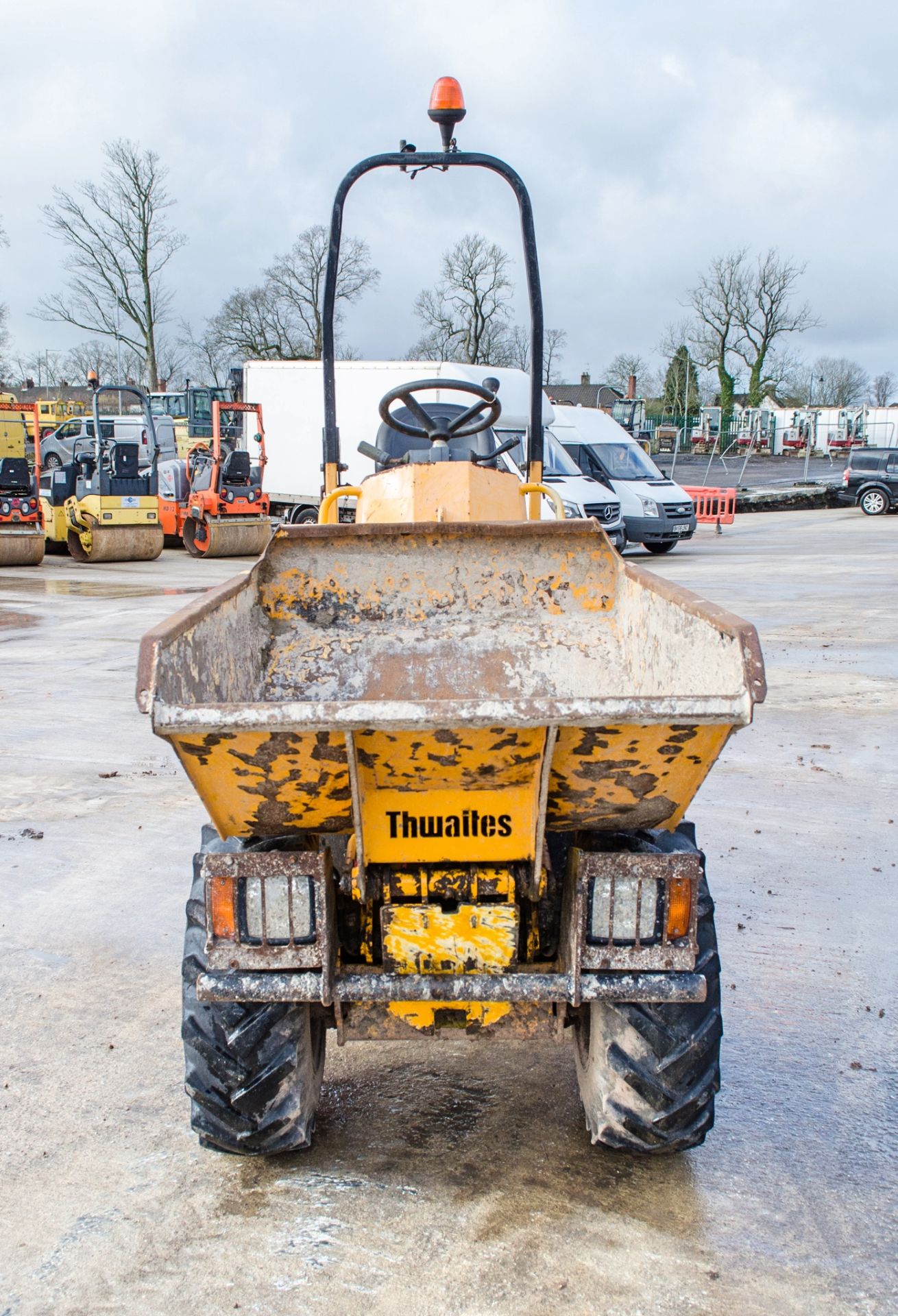 Thwaites 1 tonne hi-tip dumper Year: 2014 S/N: 17C7799 Recorded Hours: 1736 A635321 - Image 5 of 21