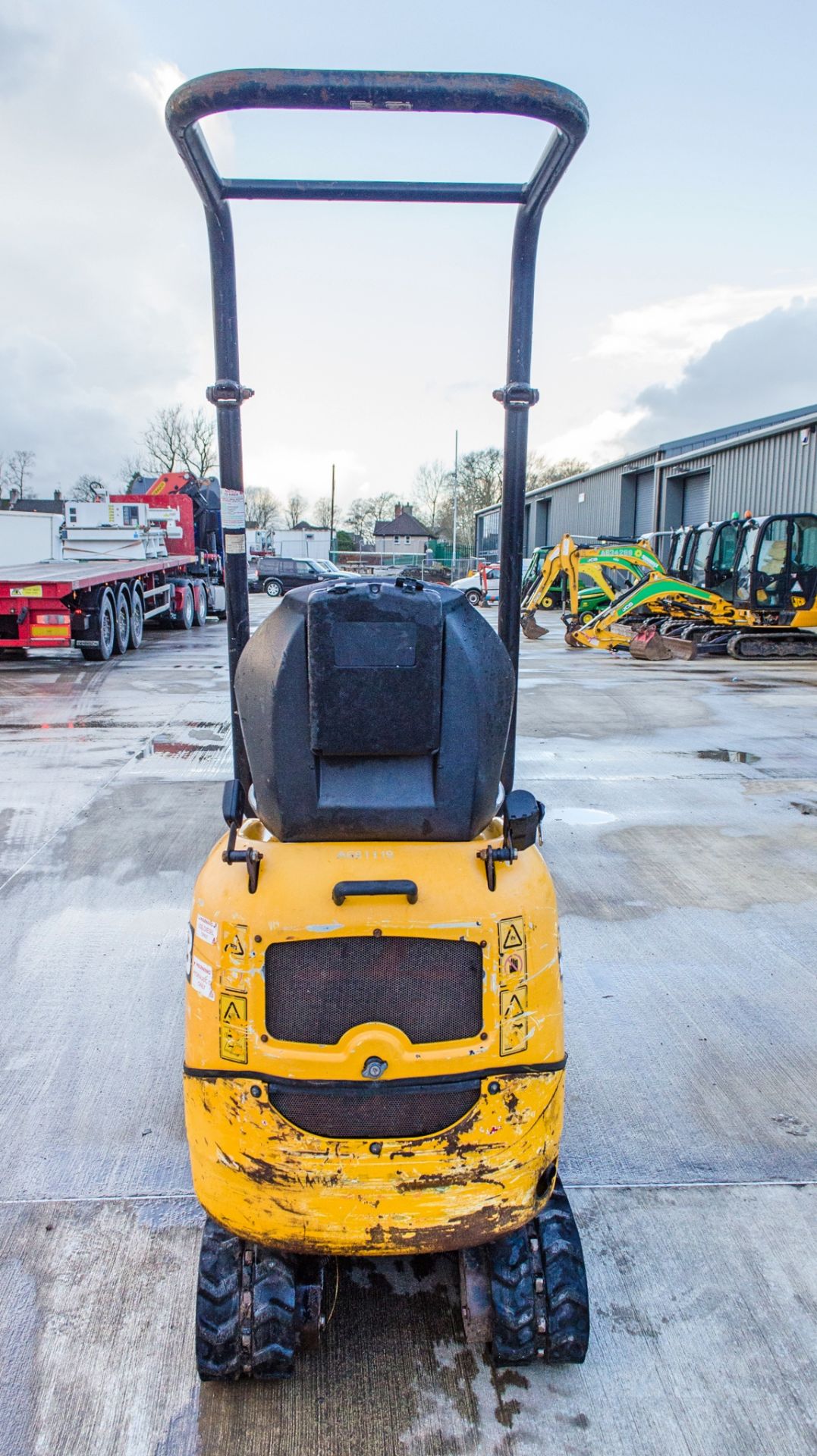 JCB 8008 0.8 tonne rubber tracked micro excavator Year: 2015 S/N: 241691 Recorded Hours: 747 - Image 6 of 20