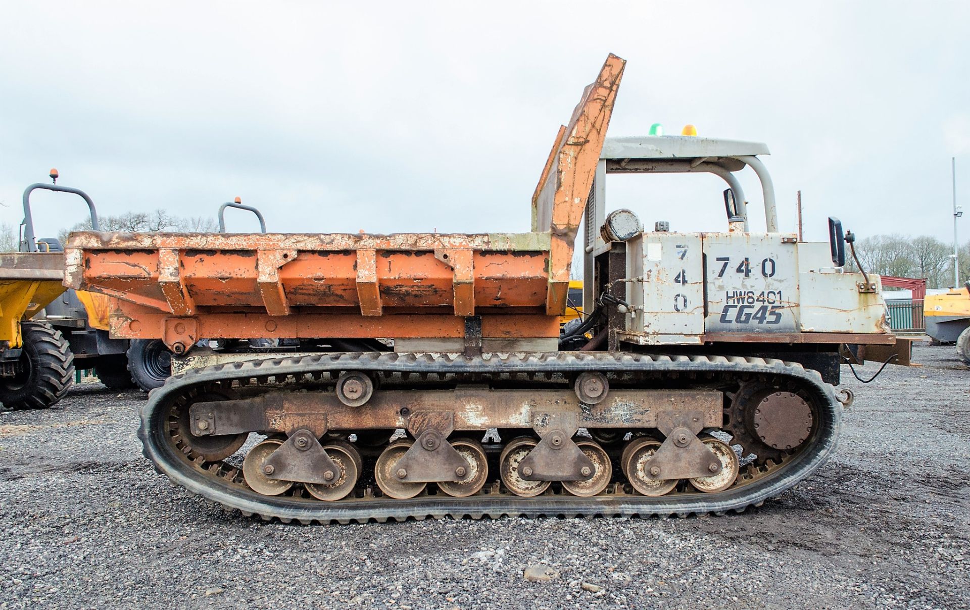 Hitachi Marooka CG45 4.5 tonne rubber tracked dumper S/N: 107062 Recorded Hours: 0199 740 - Image 7 of 19