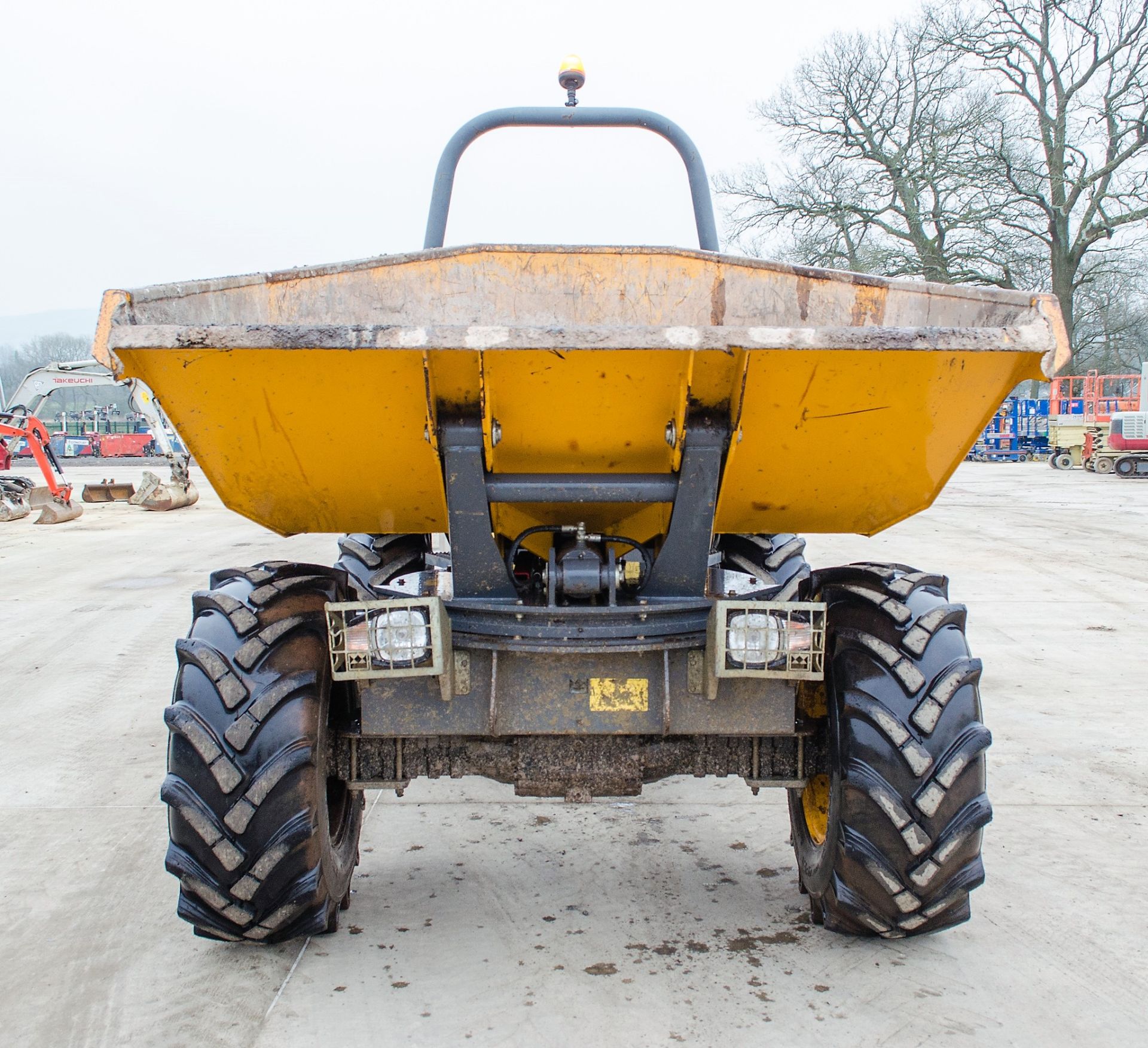 Terex 6 tonne swivel skip dumper Year: 2014 S/N: EEAPJ6204 Recorded Hours: 1329 A641691 - Image 5 of 21