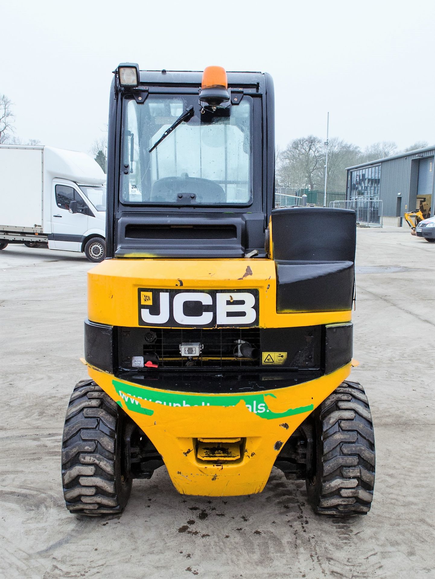 JCB Teletruk 30D 4x4 telescopic fork lift truck Year: 2013 S/N: 1541935 Recorded Hours: 1127 A623434 - Image 6 of 24