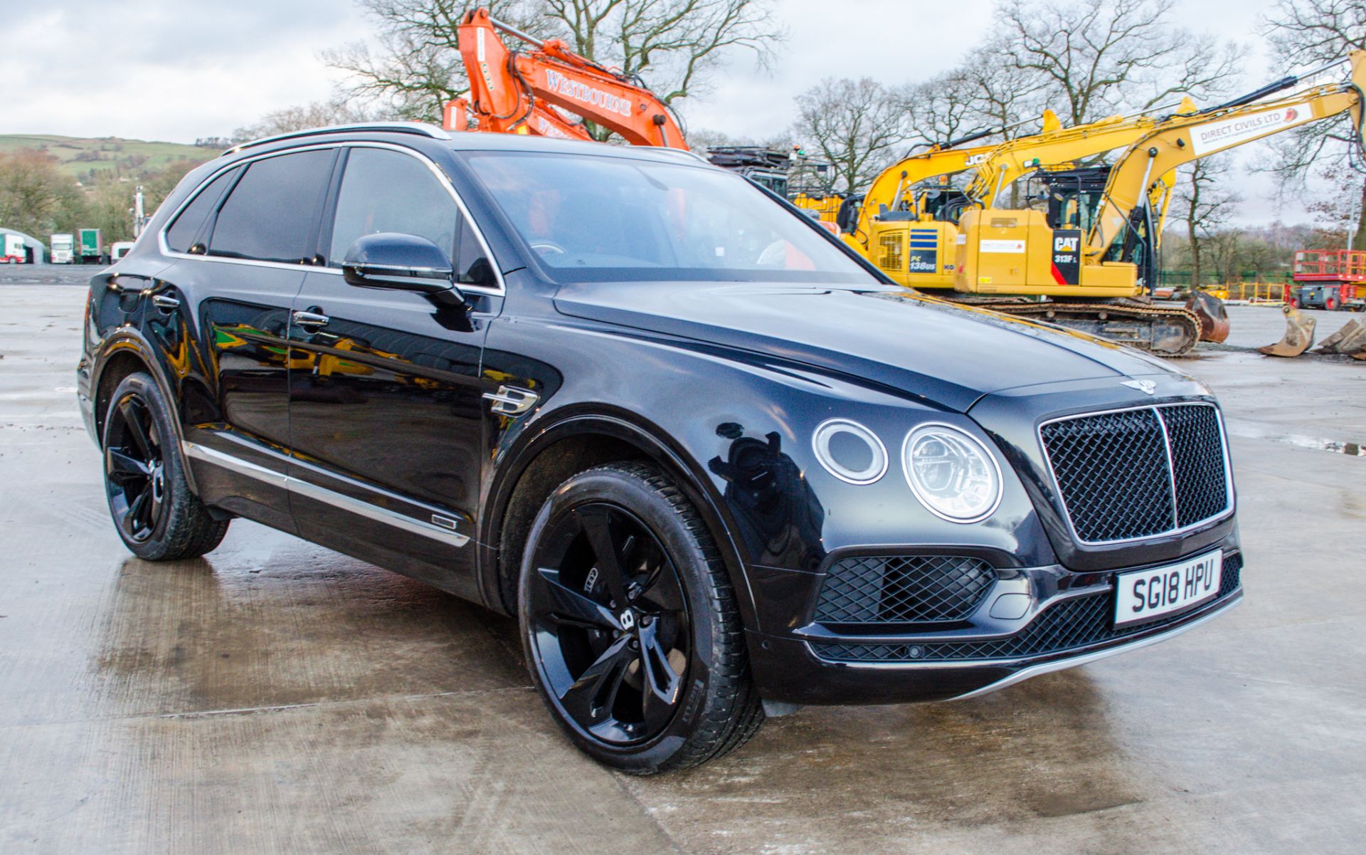 Bentley Bentayga 4.0 V8 diesel 4wd 7 seat SUV Reg No: SG 18 HPU Recorded Mileage: 37,650 Date of - Image 2 of 41