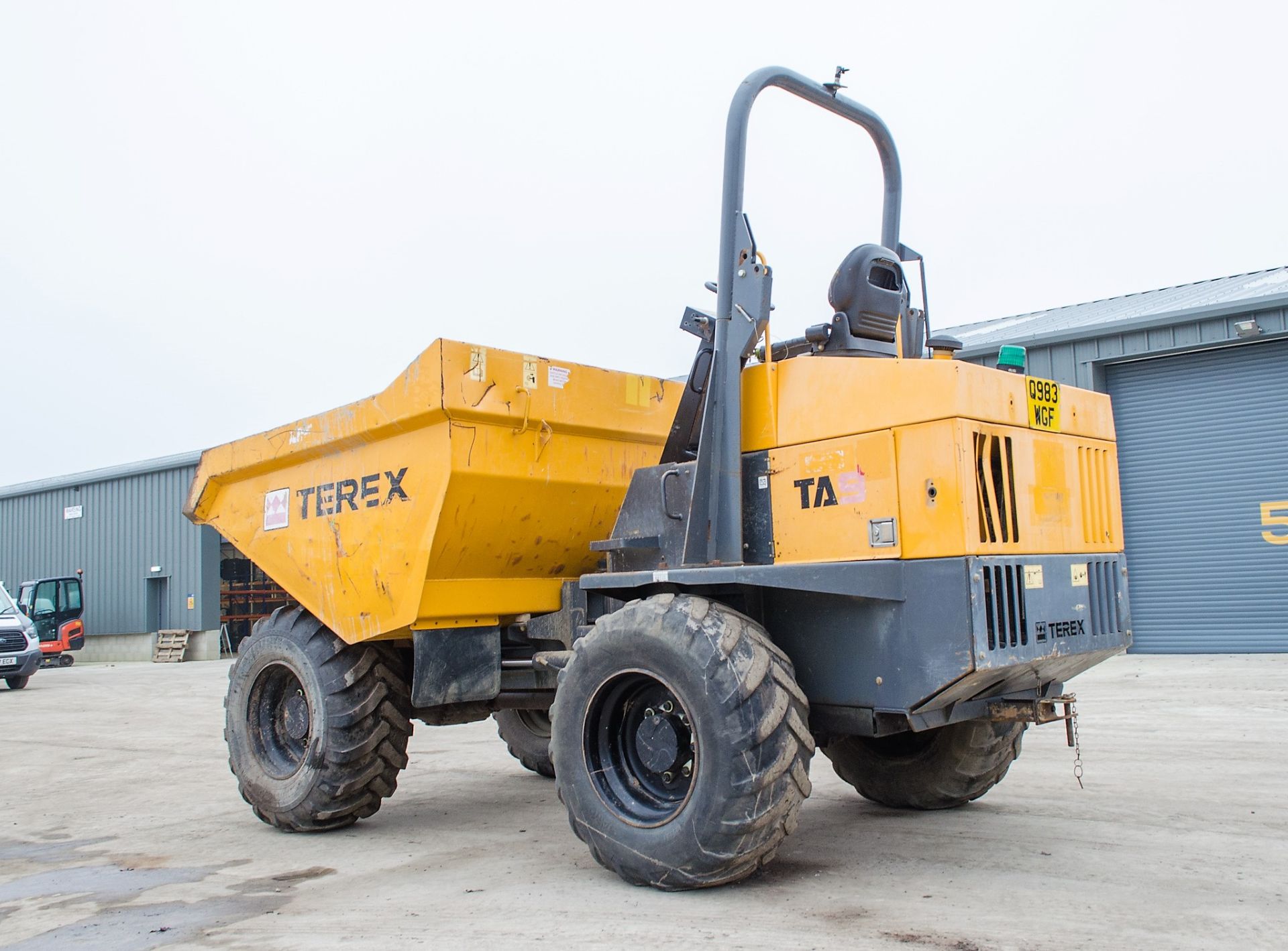 Terex TA9 9 tonne straight skip dumper Year: 2014 S/N: EE8PK5987 Recorded Hours: Not displayed ( - Image 4 of 20