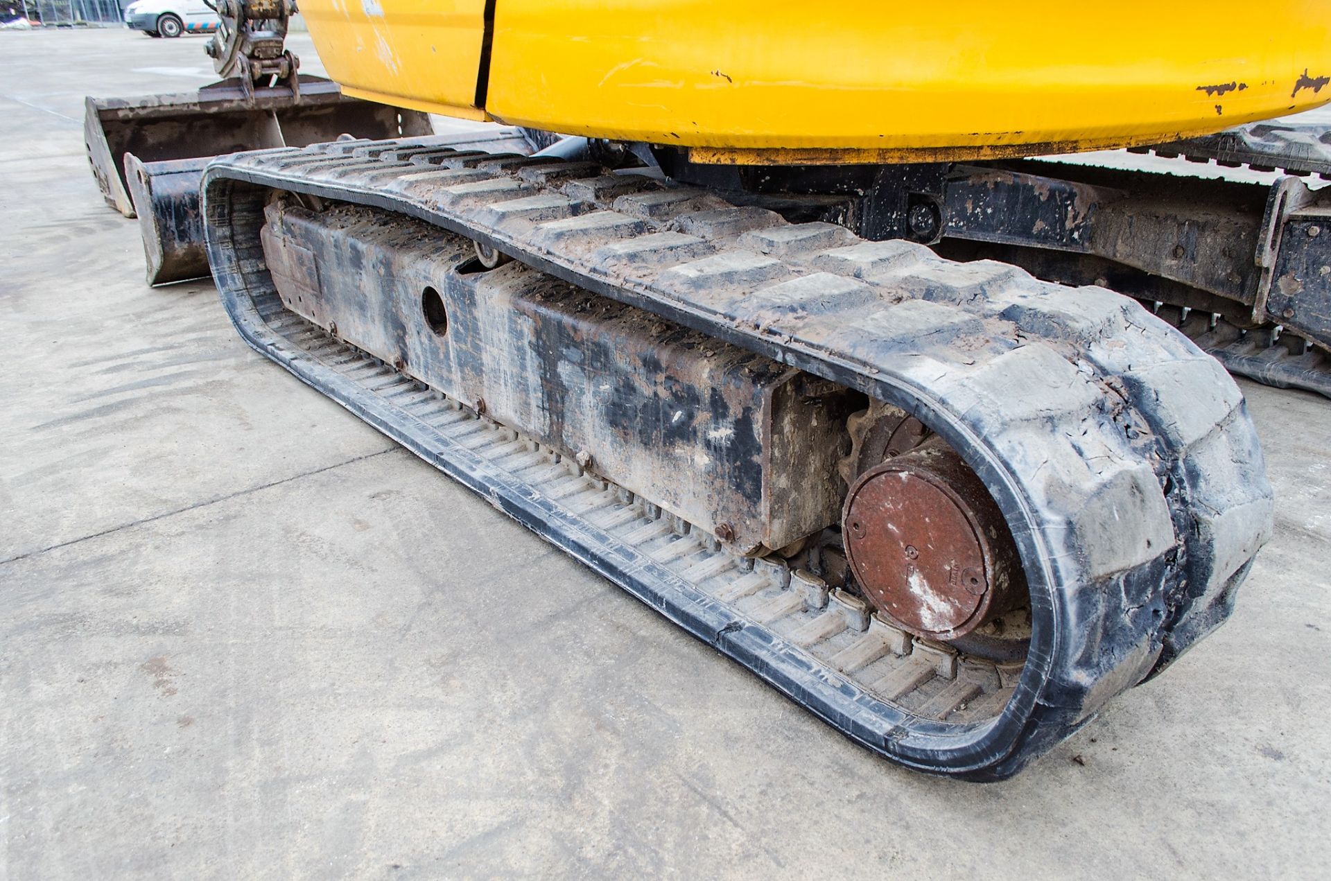 JCB 8055 RTS 5.5 tonne rubber tracked excavator Year: 2015 S/N: 2426300 Recorded Hours: 2924 - Image 10 of 24