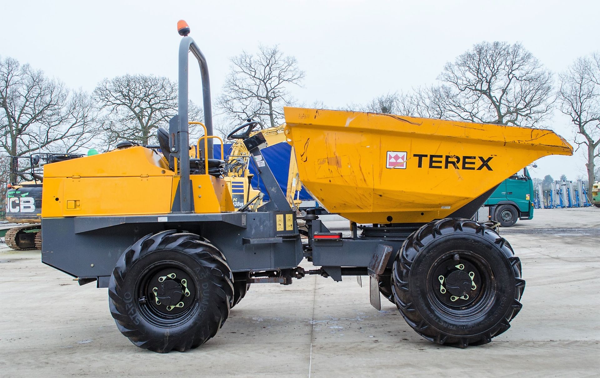 Terex 6 tonne swivel skip dumper Year: 2014 S/N: EEAPJ6204 Recorded Hours: 1329 A641691 - Image 8 of 21