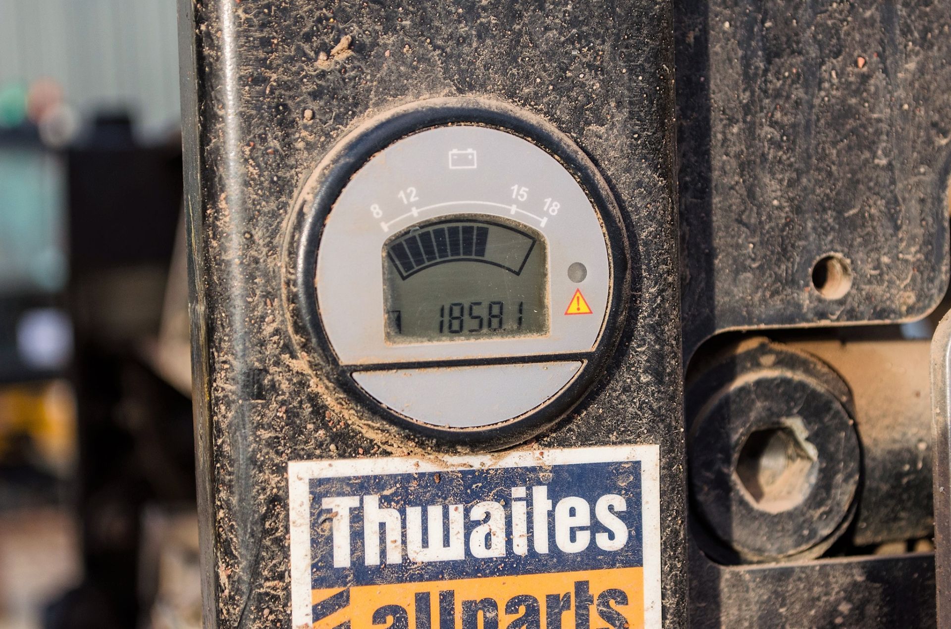 Thwaites 6 tonne swivel skip dumper Year: 2014 S/N: 1C7539 Recorded Hours: 1858 c/w V5C registration - Image 19 of 20