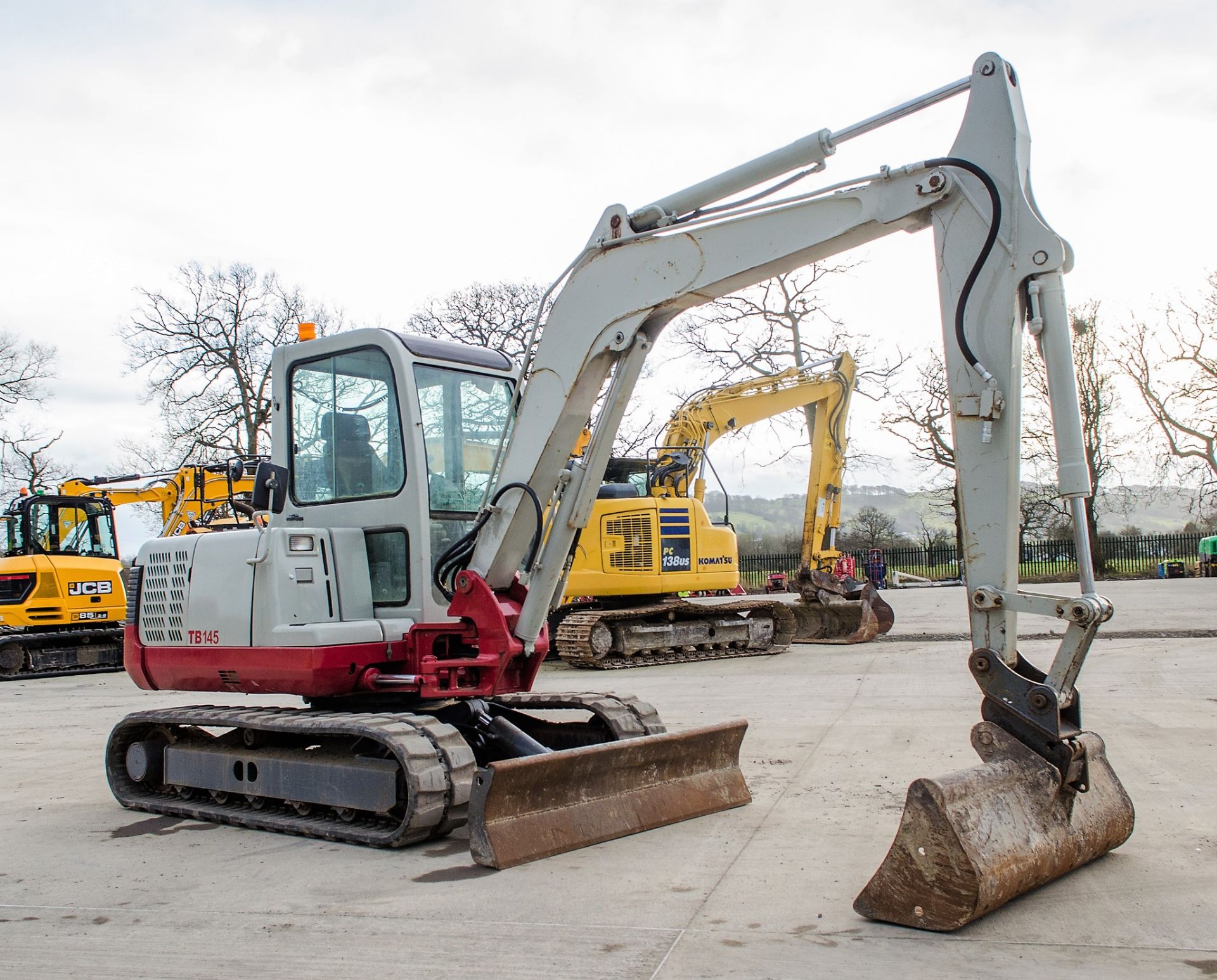 Takeuchi TB145 4.5 tonne rubber tracked excavator Year: 2003 S/N: 14512672 Recorded Hours: 8574 - Image 2 of 25