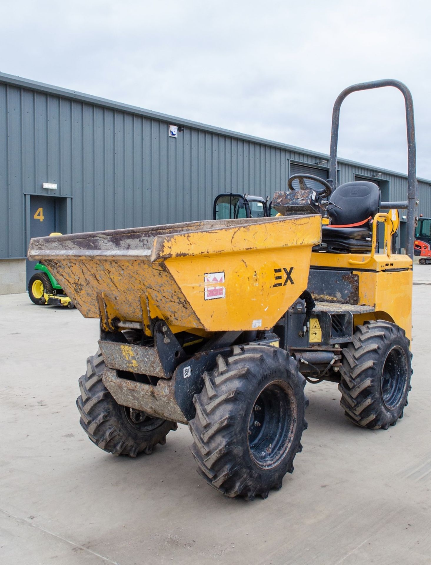 Terex TA1 1 tonne hi-tip dumper Year: 2014 S/N: EE6NY1898 Recorded Hours: 1610 DPR030 S20