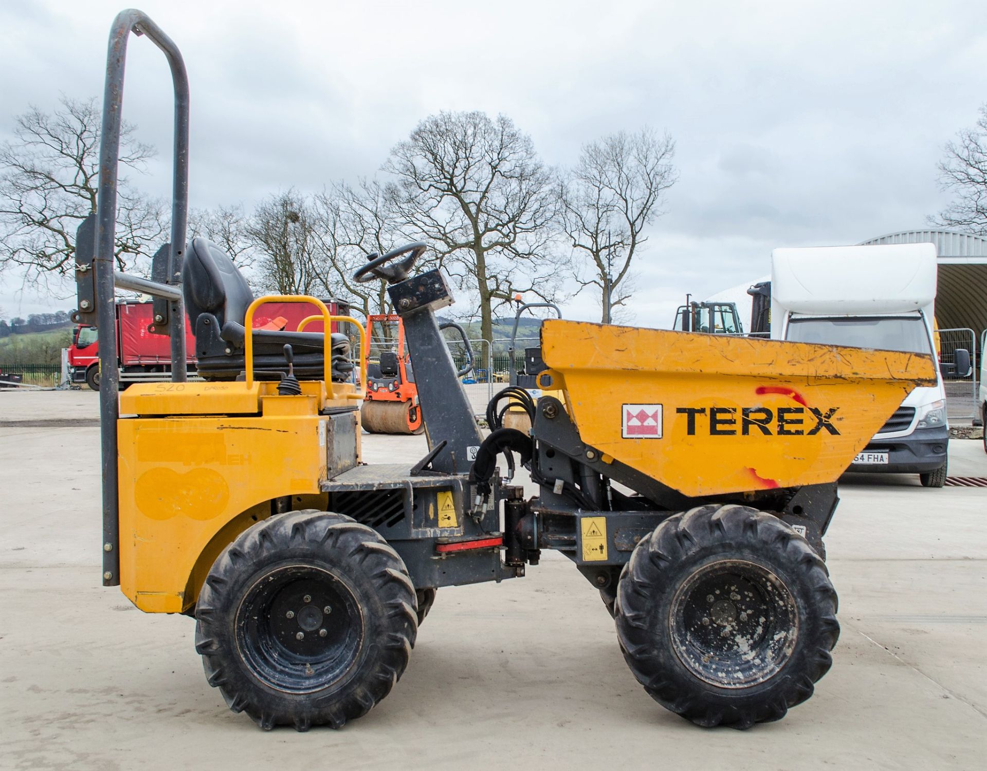 Terex TA1 1 tonne hi-tip dumper Year: 2014 S/N: EE6NY1898 Recorded Hours: 1610 DPR030 S20 - Image 8 of 20