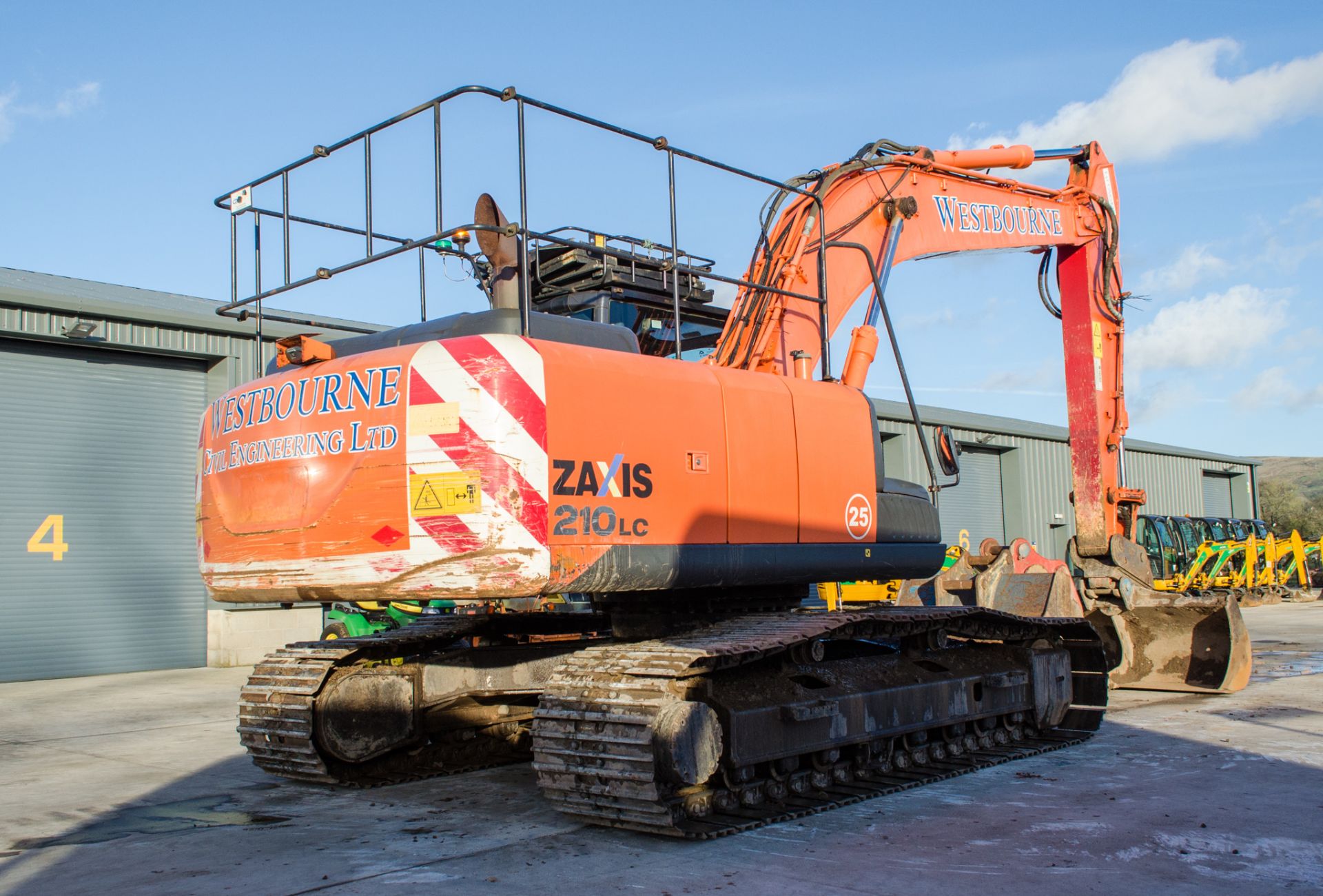 Hitachi ZX 210 LC-5 21 tonne steel tracked excavator Year: 2014 S/N: 300986 Recorded hours: Air con, - Image 3 of 24