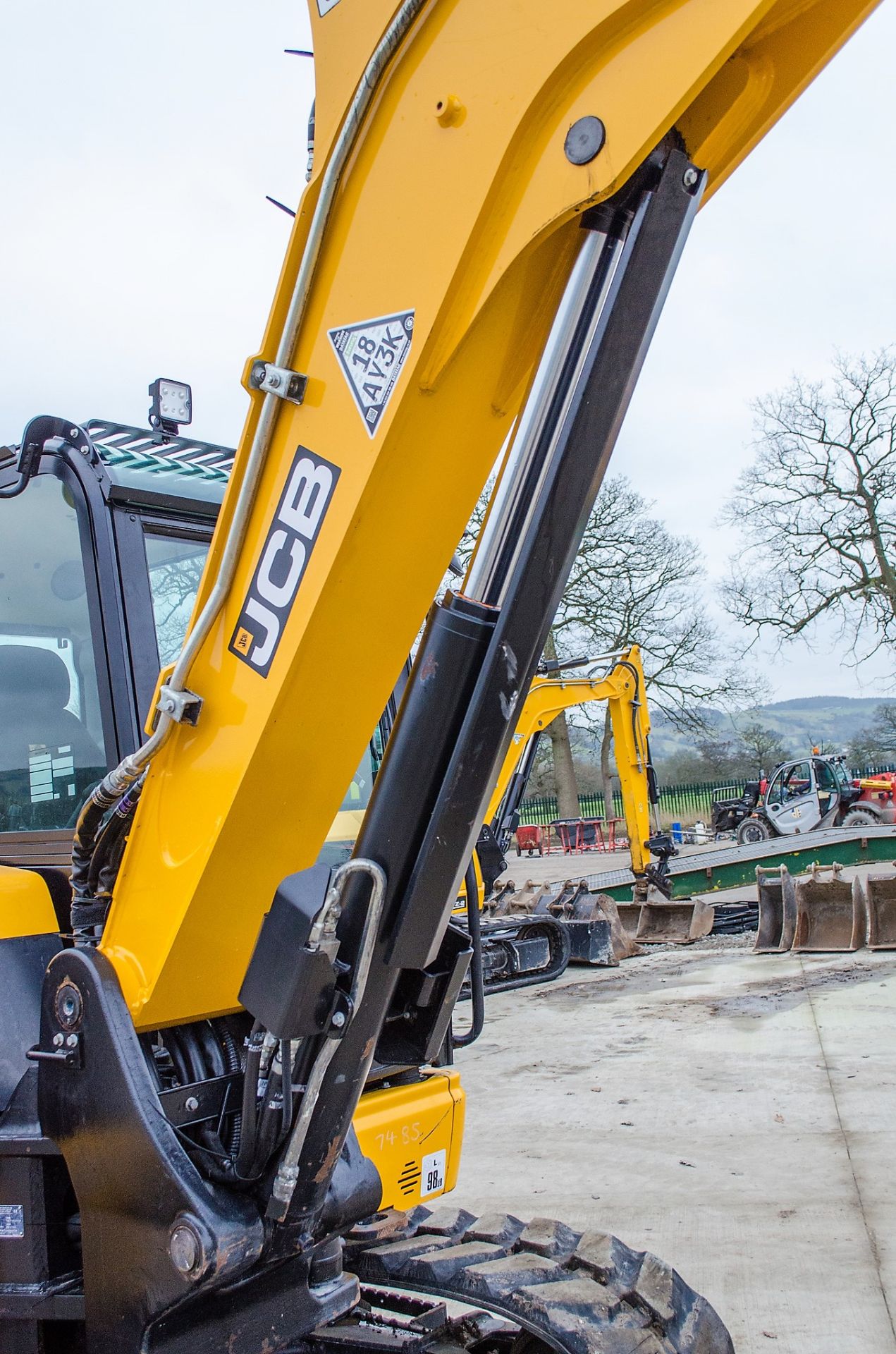 JCB 85 Z-2 Groundworker 8.5 tonne rubber tracked excavator Year: 2020 S/N: 2735673 Recorded Hours: - Image 19 of 29