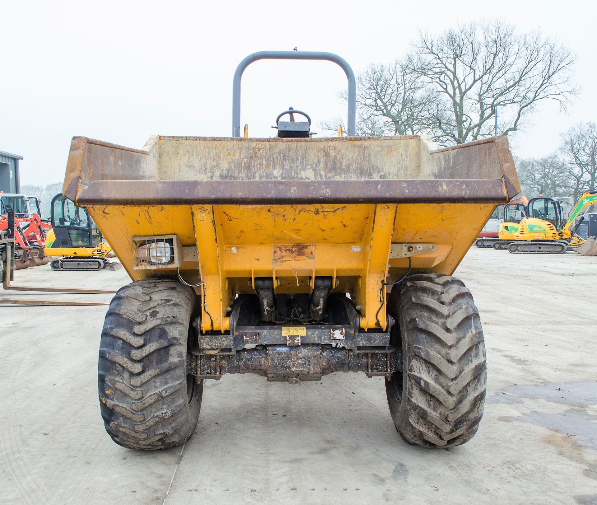 Terex TA9 9 tonne straight skip dumper Year: 2014 S/N: EE8PK5987 Recorded Hours: Not displayed ( - Image 5 of 20