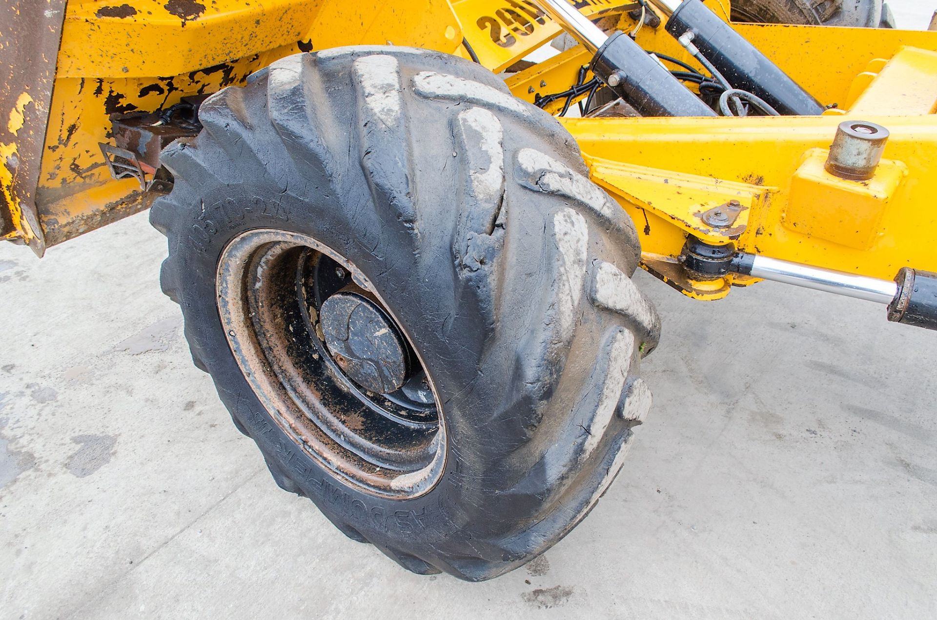 Thwaites 6 tonne straight skip dumper Year: 2010 S/N: 1007B6372 Recorded Hours: 3782 2204 - Image 12 of 20