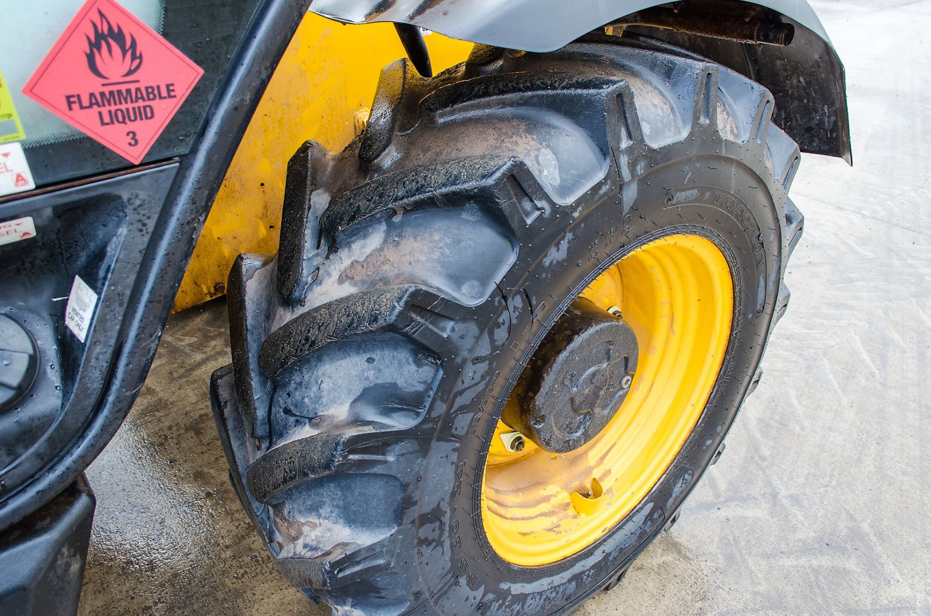 JCB 531-70 7 metre telescopic handler Year: 2014 S/N: 2339735 Recorded Hours: 2524 c/w 7ft bucket - Image 14 of 24