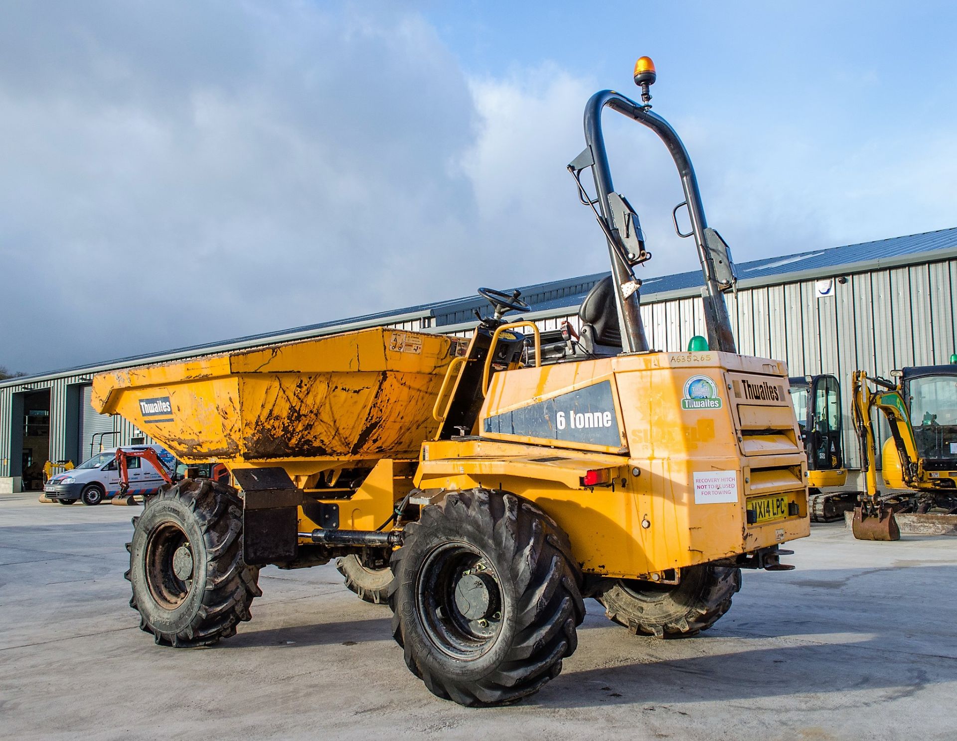 Thwaites 6 tonne swivel skip dumper Year: 2014 S/N: 1C7539 Recorded Hours: 1858 c/w V5C registration - Image 3 of 20