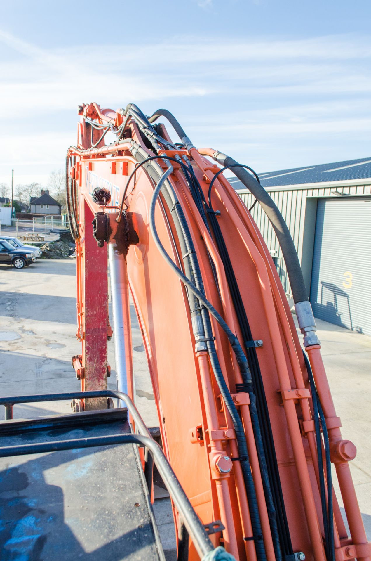 Hitachi ZX 210 LC-5 21 tonne steel tracked excavator Year: 2014 S/N: 300986 Recorded hours: Air con, - Image 17 of 24