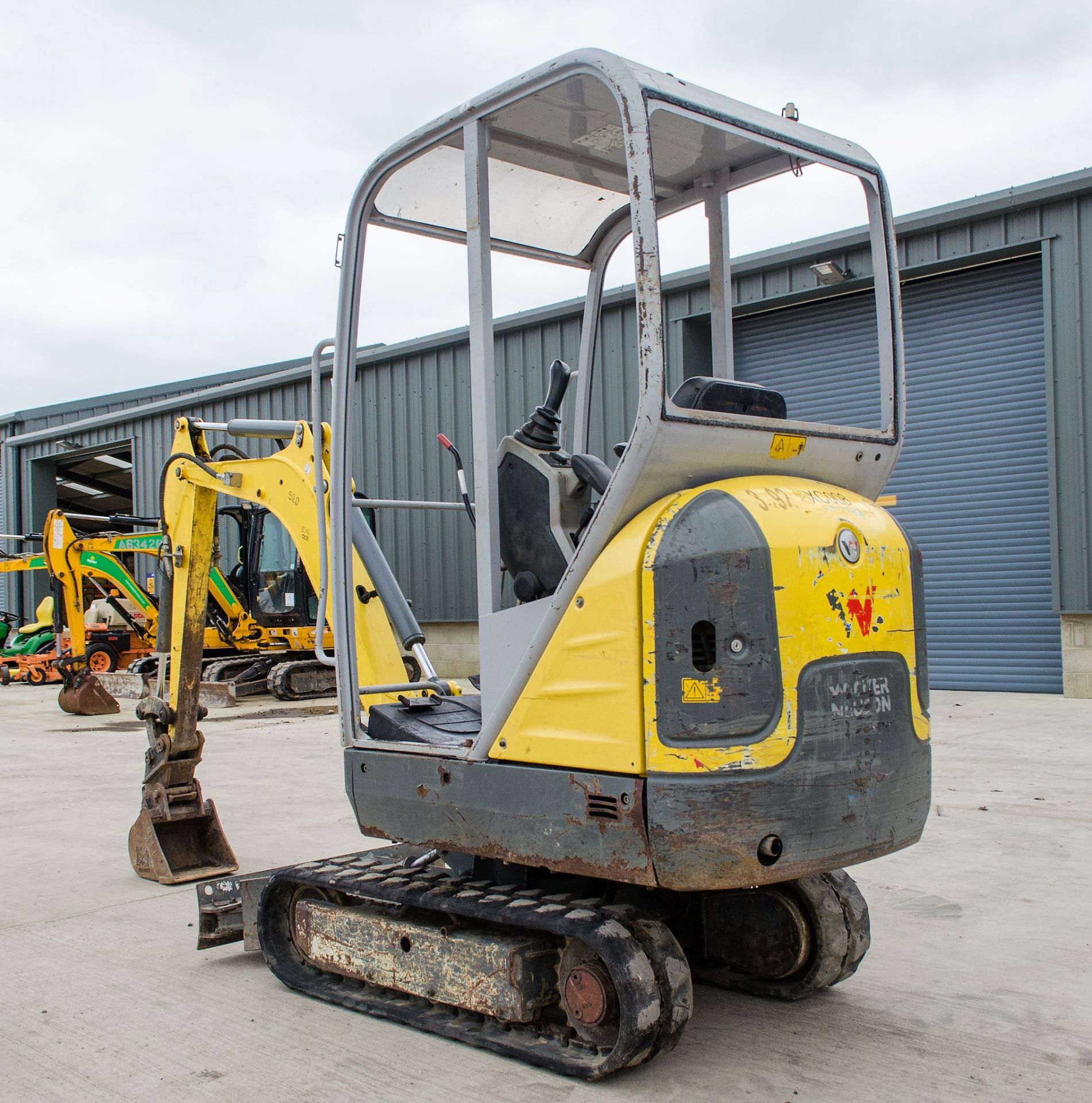 Wacker Neuson ET16 1.5 tonne rubber tracked mini excavator Year: 2016 S/N: HPAL00348 Recorded Hours: - Image 4 of 20