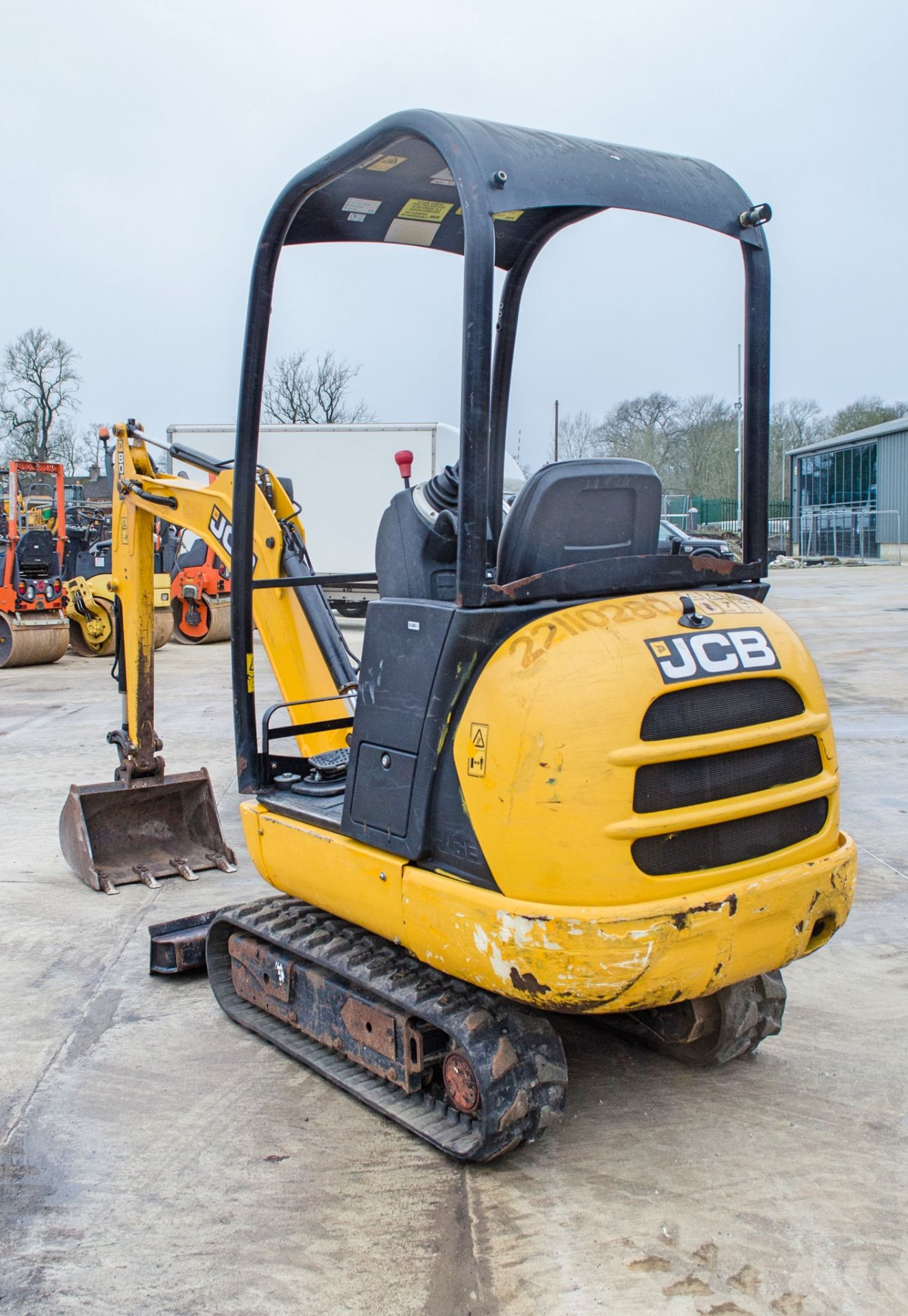 JCB 8014 CTS 1.5 tonne rubber tracked mini excavator Year: 2014 S/N: 2070496 Recorded Hours: 1539 - Image 4 of 20