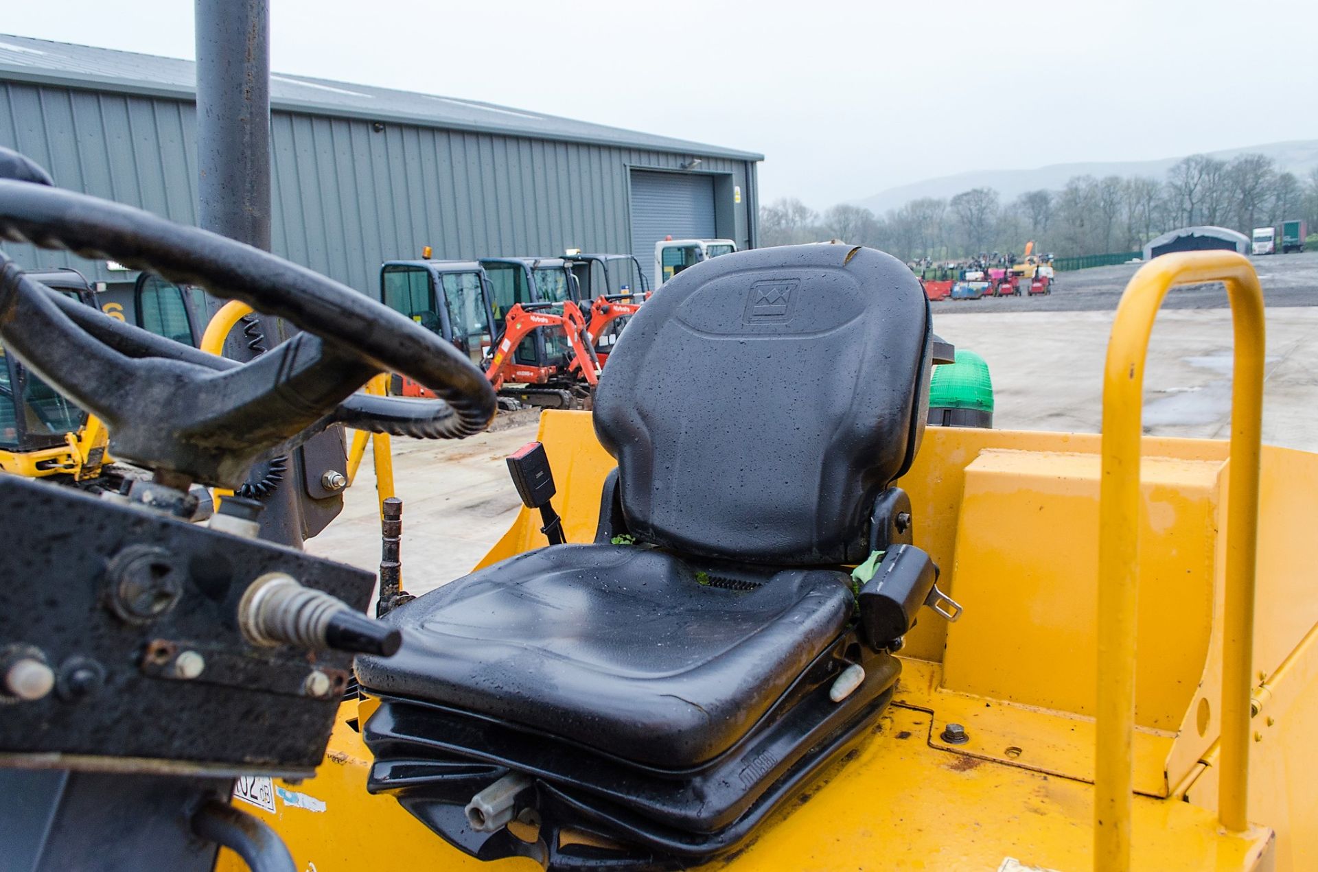 Terex 6 tonne swivel skip dumper Year: 2014 S/N: EEAPJ6204 Recorded Hours: 1329 A641691 - Image 16 of 21