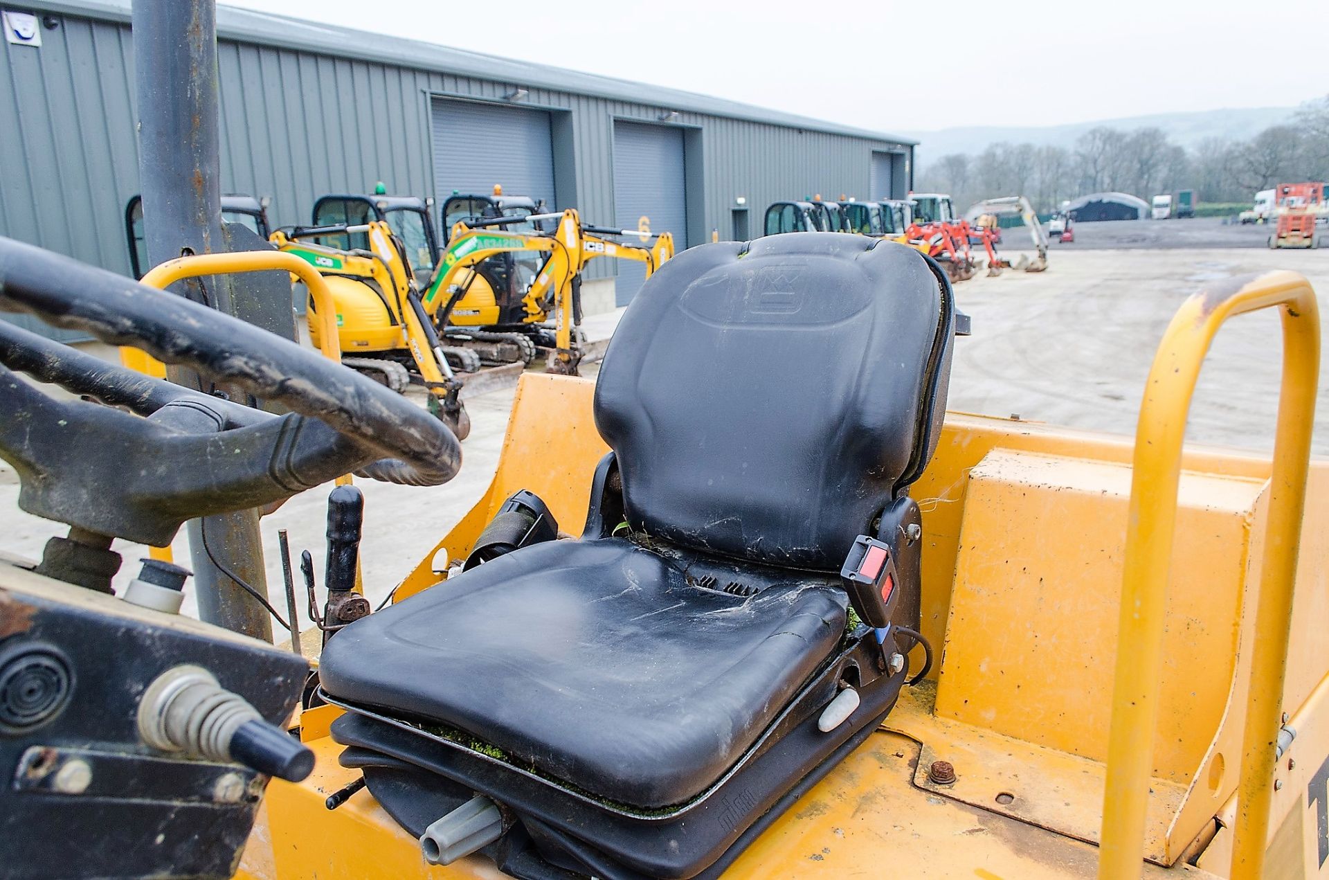 Terex TA6 6 tonne straight skip dumper Year: 2014 S/N: EE1PH5049 Recorded Hours: 1905 D1742 - Image 18 of 21