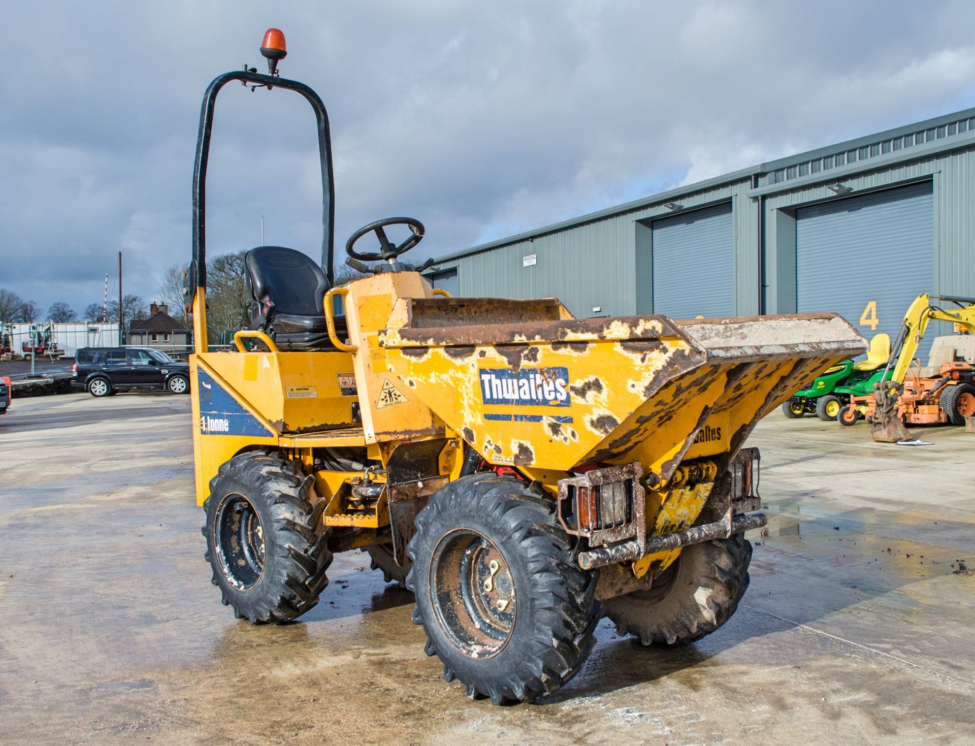 Thwaites 1 tonne hi-tip dumper Year: 2014 S/N: 17C7799 Recorded Hours: 1736 A635321 - Image 2 of 21