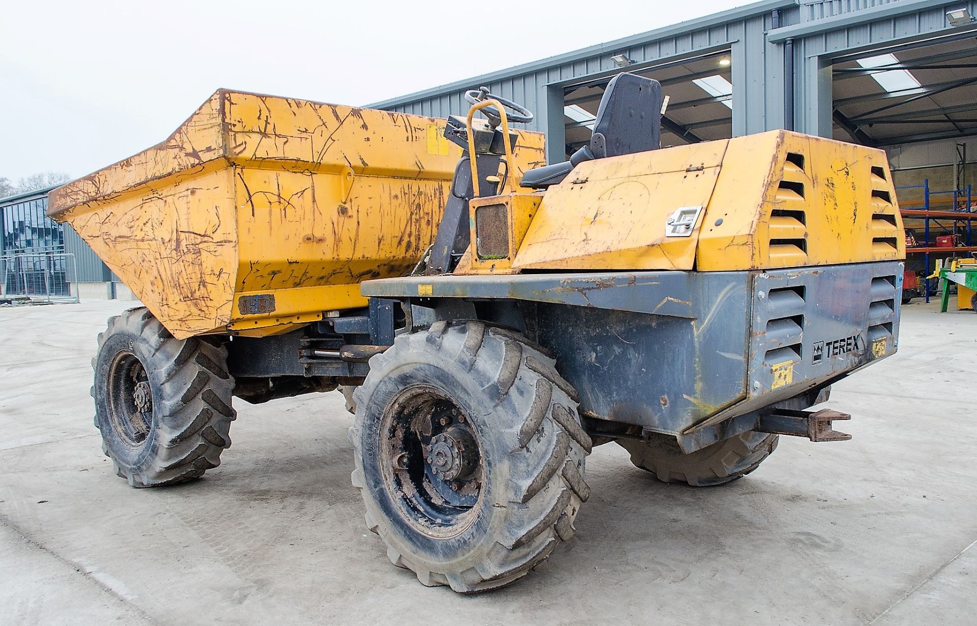 Terex 6 tonne straight skip dumper Year: 2010 S/N: TS2914 Recorded Hours: 2908 1832 - Image 4 of 21